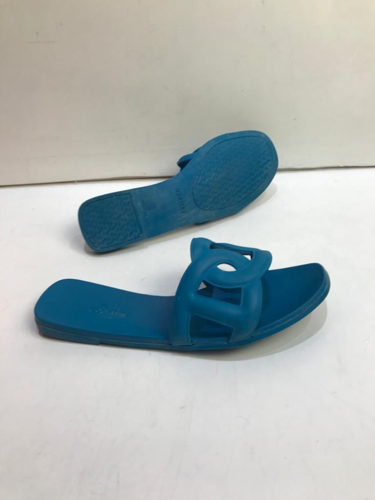 Preowned Hermes Blue rubber Aloha sandals Size 36 plastic