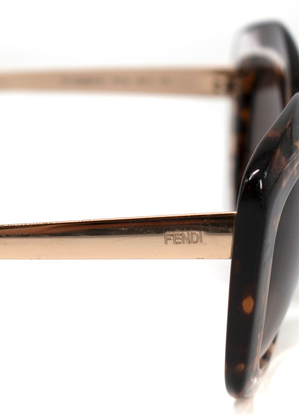 Preowned Fendi Brown Tortoise Shell Cat Eye Gradient Sunglasses Tortoise shell clear metal