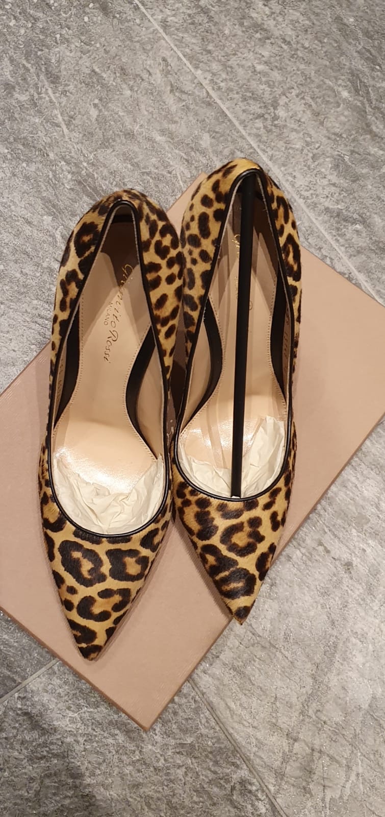 Gianvito Rossi Gianvito leopard-print calf hair pumps Size 385 Animal Print pony style calfskin