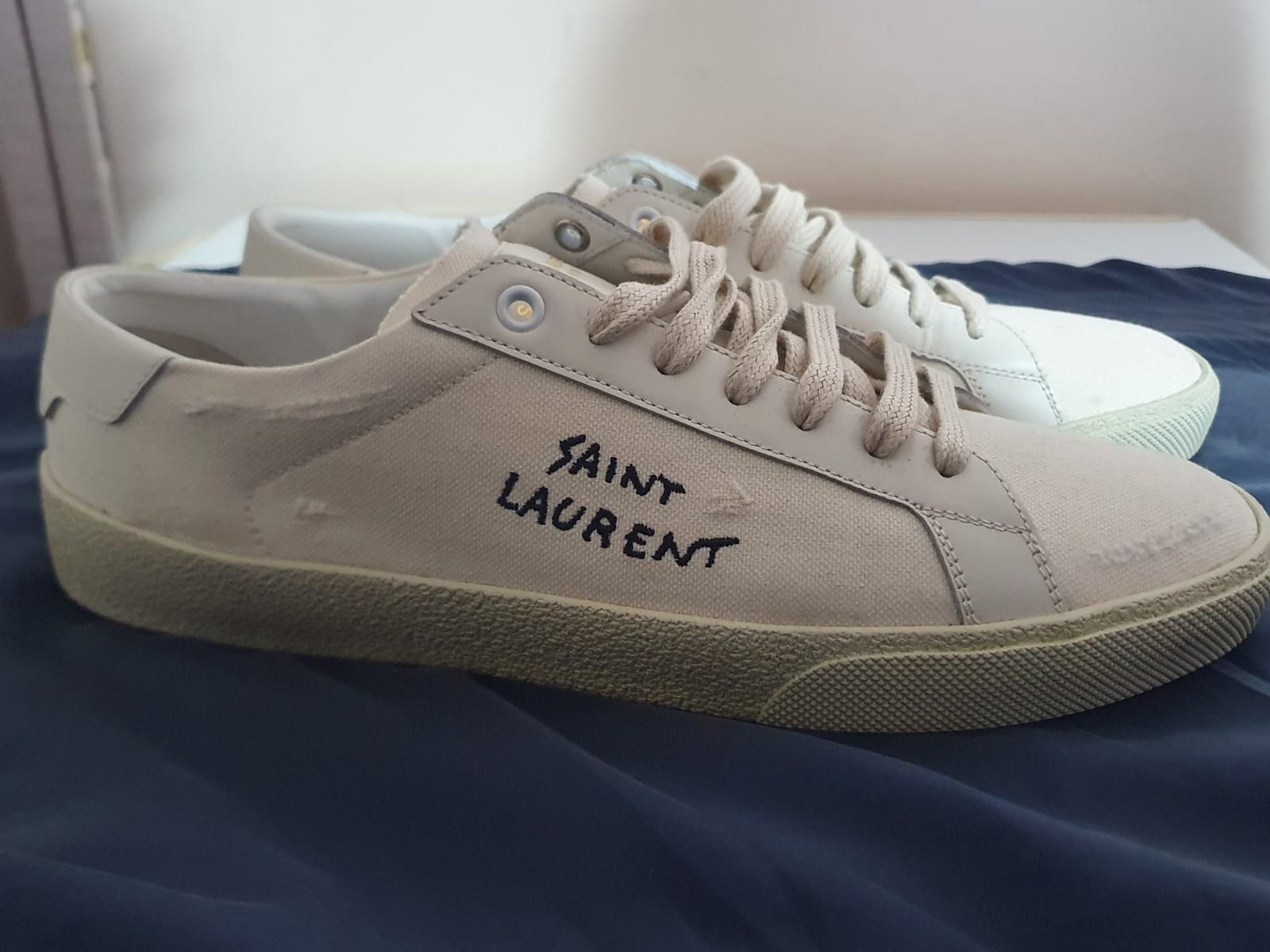 Preowned Saint Laurent White canvas  leather logo Court Classic trainers Size 41 Cream/White