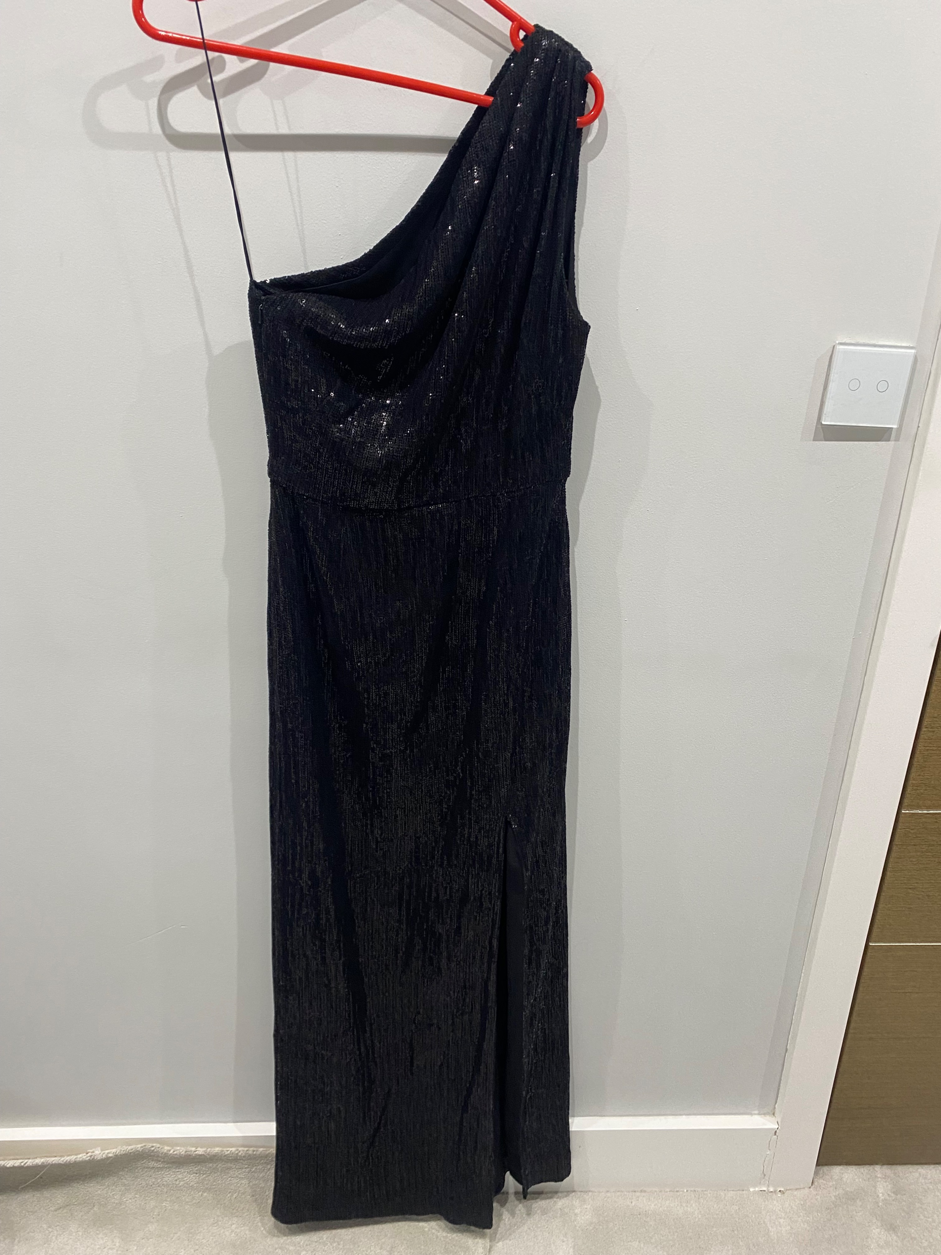 Preowned Haney Black Sequin One Shoulder Gown Size XS viscose