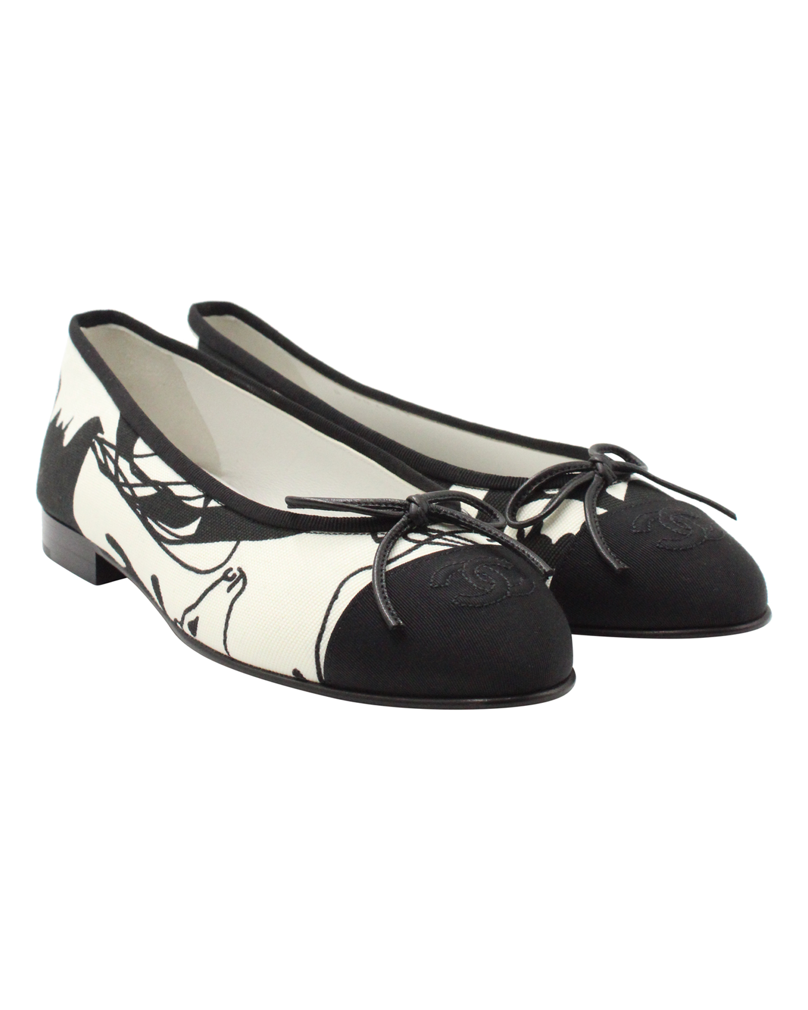 Chanel Black and White Cap Toe CC Printed Ballet Flats Size 37