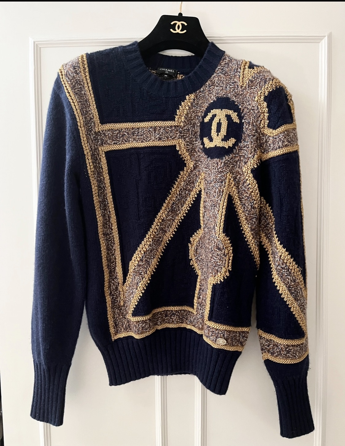 Preowned Chanel Navy Printed Cashmere Blend Sweater Size S Blue gold cashmere mix