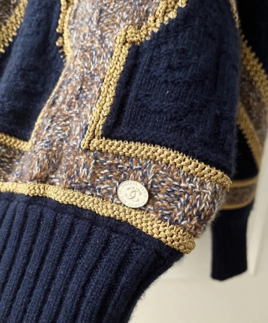 Preowned Chanel Navy Printed Cashmere Blend Sweater Size S Blue gold cashmere mix