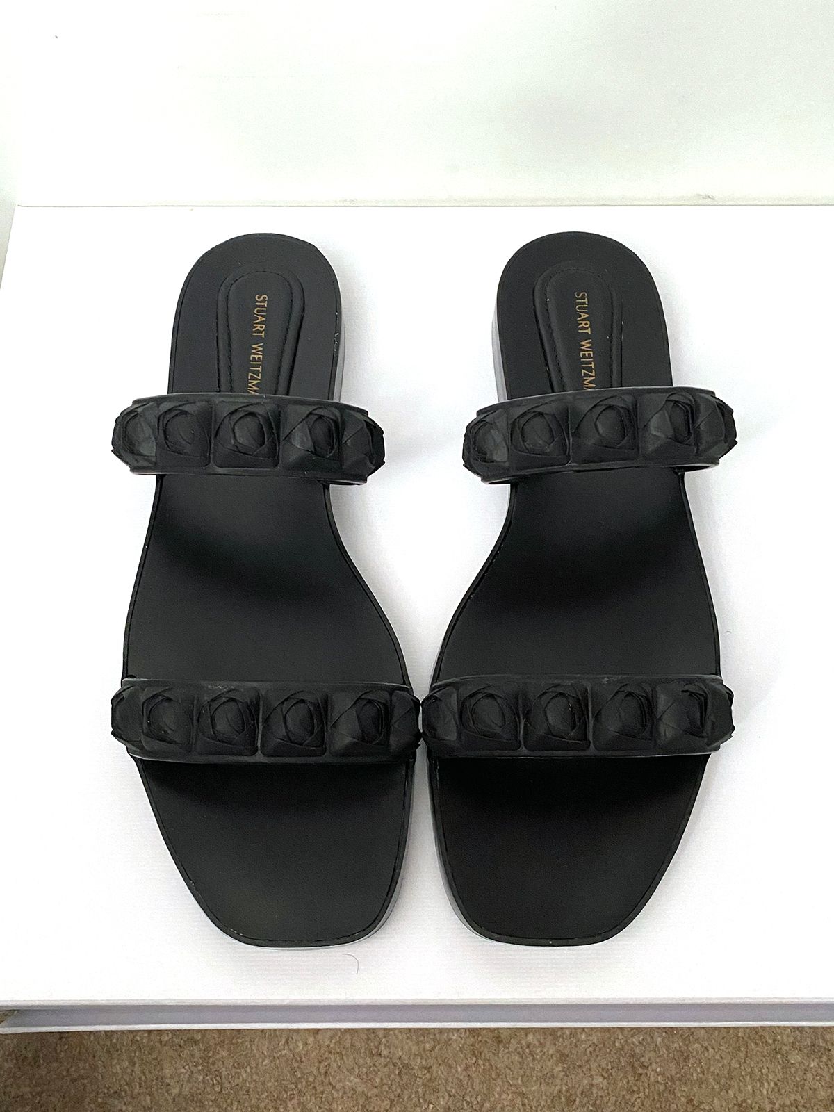 Stuart Weitzman Rosita Rubber Flat Sandals Size 39 Black