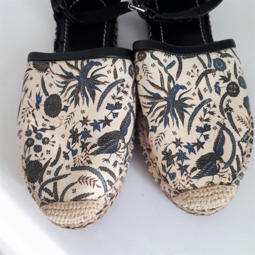 Preowned Isabel Marant Carlyce Espadrilles Size 38 Floral / Patterned leather