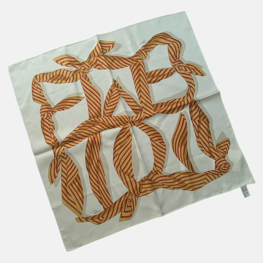 Toteme Knotted Monogram Silk Scarf Printed, White