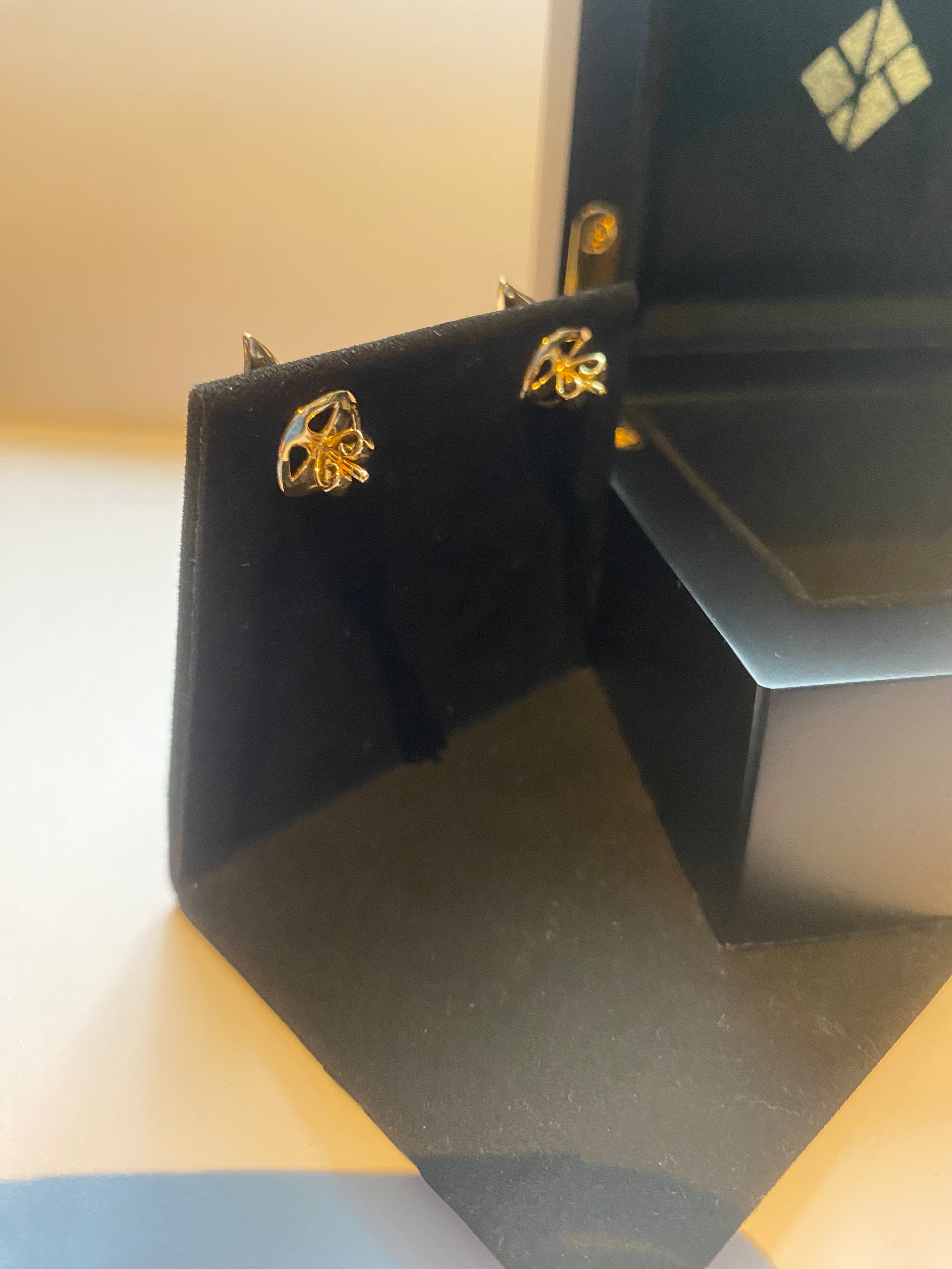 Kat Florence 18k Yellow Gold D Flawless Diamond Butterfly Earrings k yellow gold