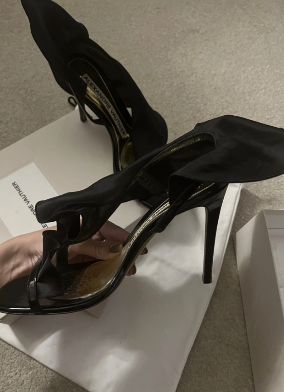 Alexandre Vauthier Penelope Ruffled Organza  Patent Heeled Sandals Size 39 Black leather