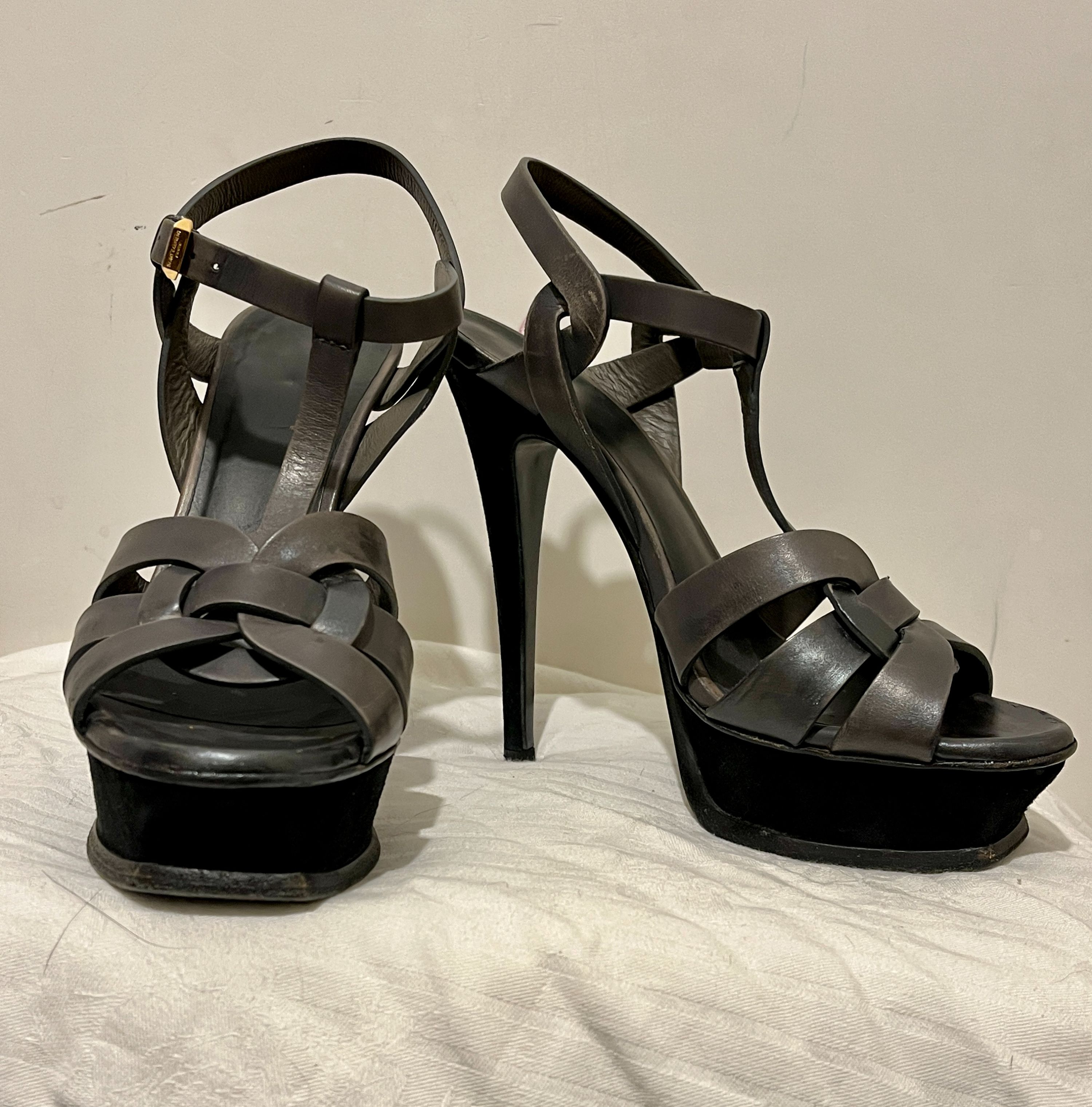 Preowned Saint Laurent grey leather Tribute platform heeled sandals Size 36