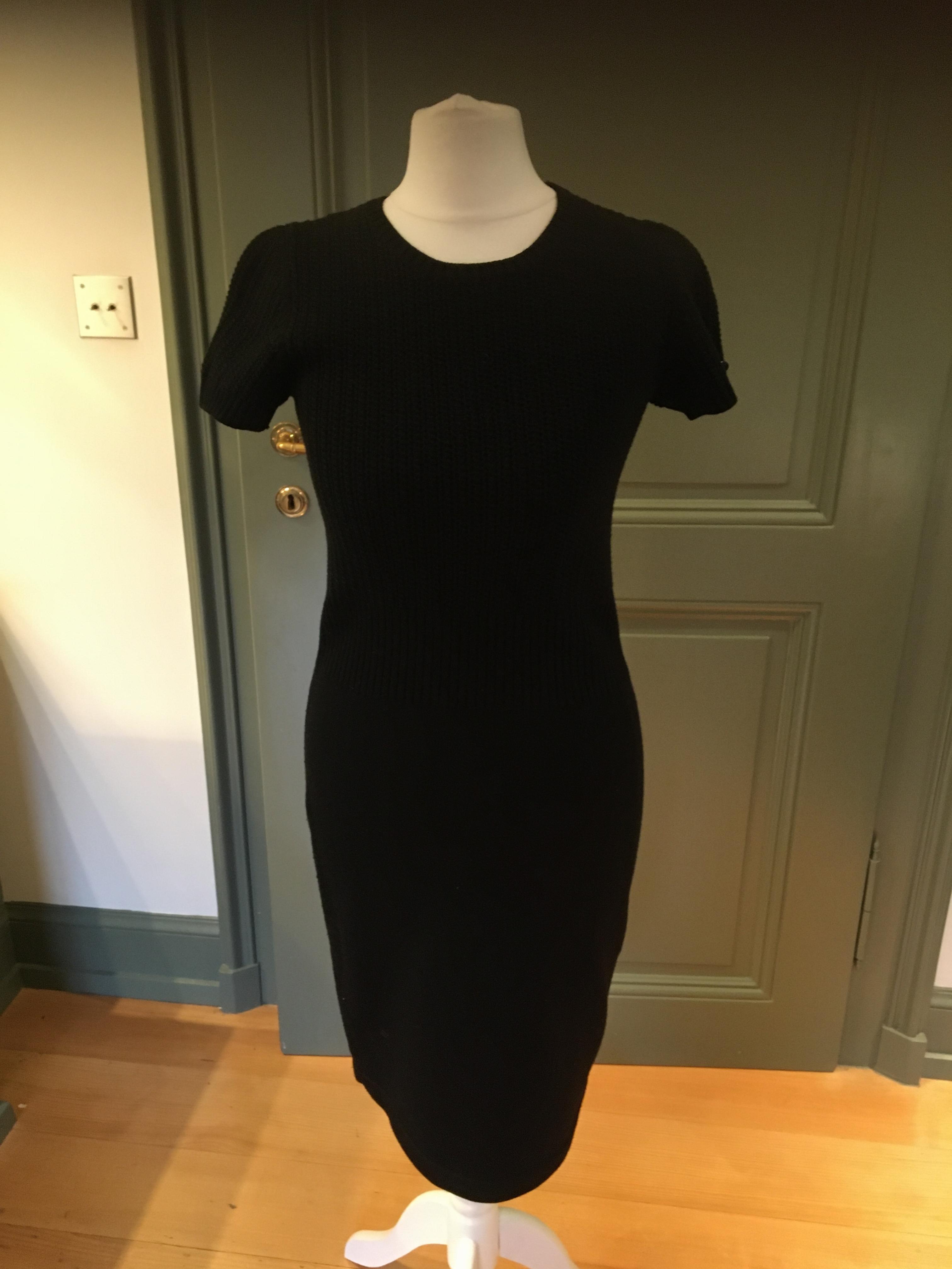 Preowned Chanel Black Short Sleeve Wool Knit Dress Size XS