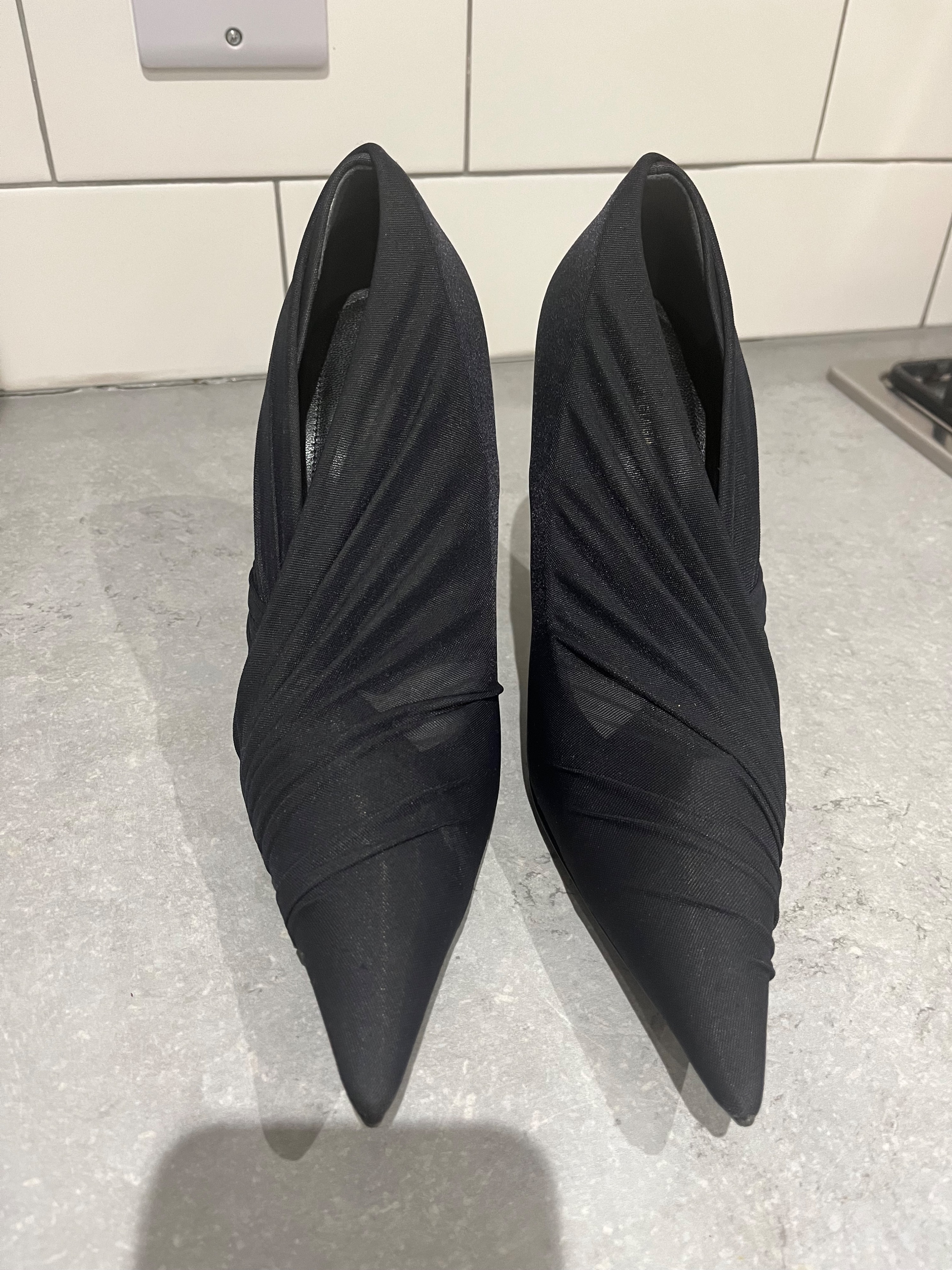 Preowned Balenciaga Spandex Knife Pump 110mm Size 37 black