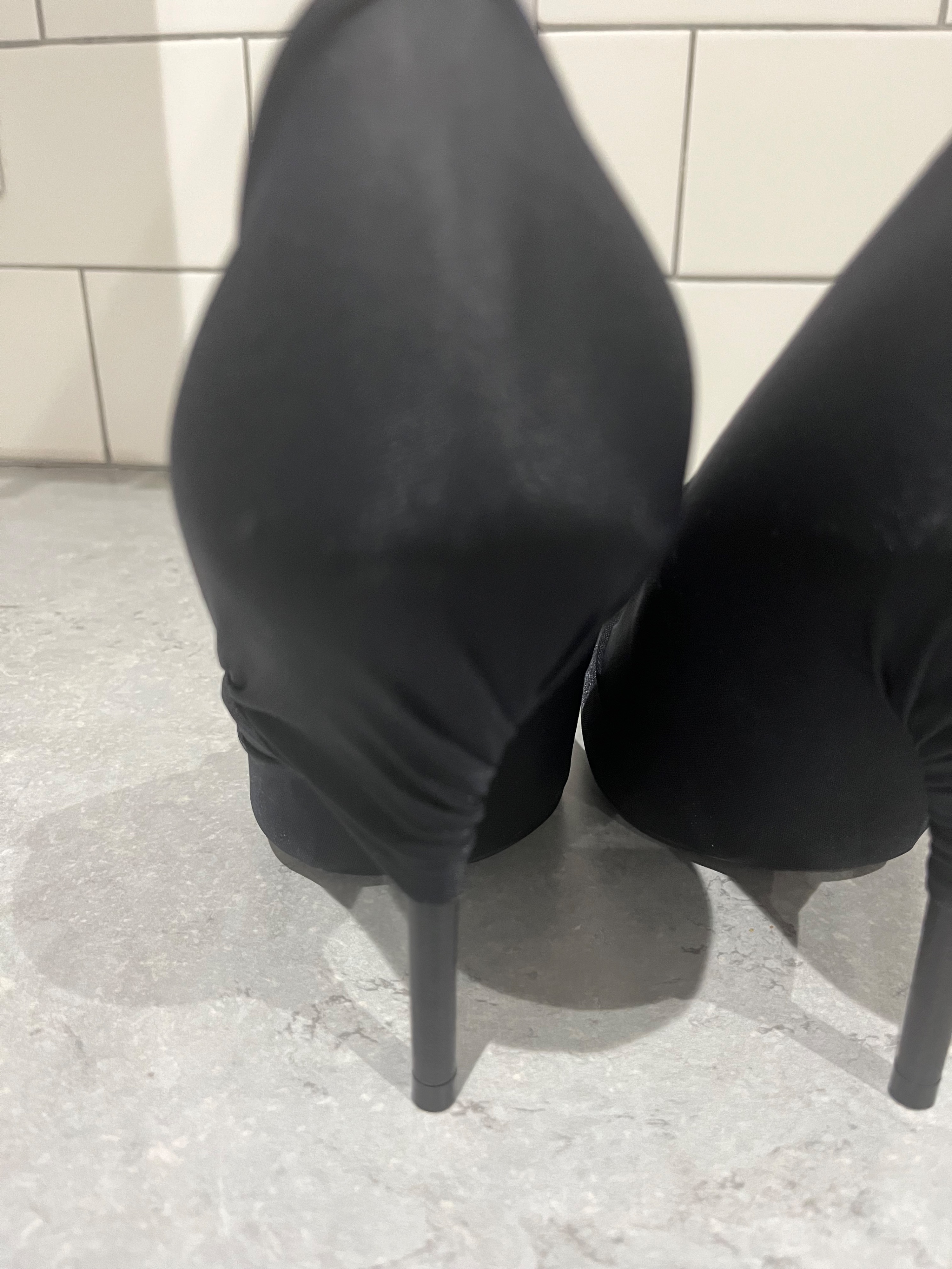 Preowned Balenciaga Spandex Knife Pump 110mm Size 37 black