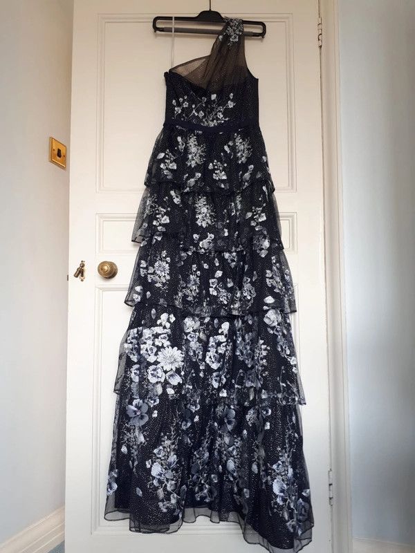 Notte by Marchesa One-shoulder embellished tiered tulle gown Size 36 navy acryl