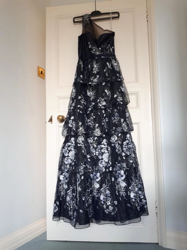 Notte by Marchesa One-shoulder embellished tiered tulle gown Size 36 navy acryl