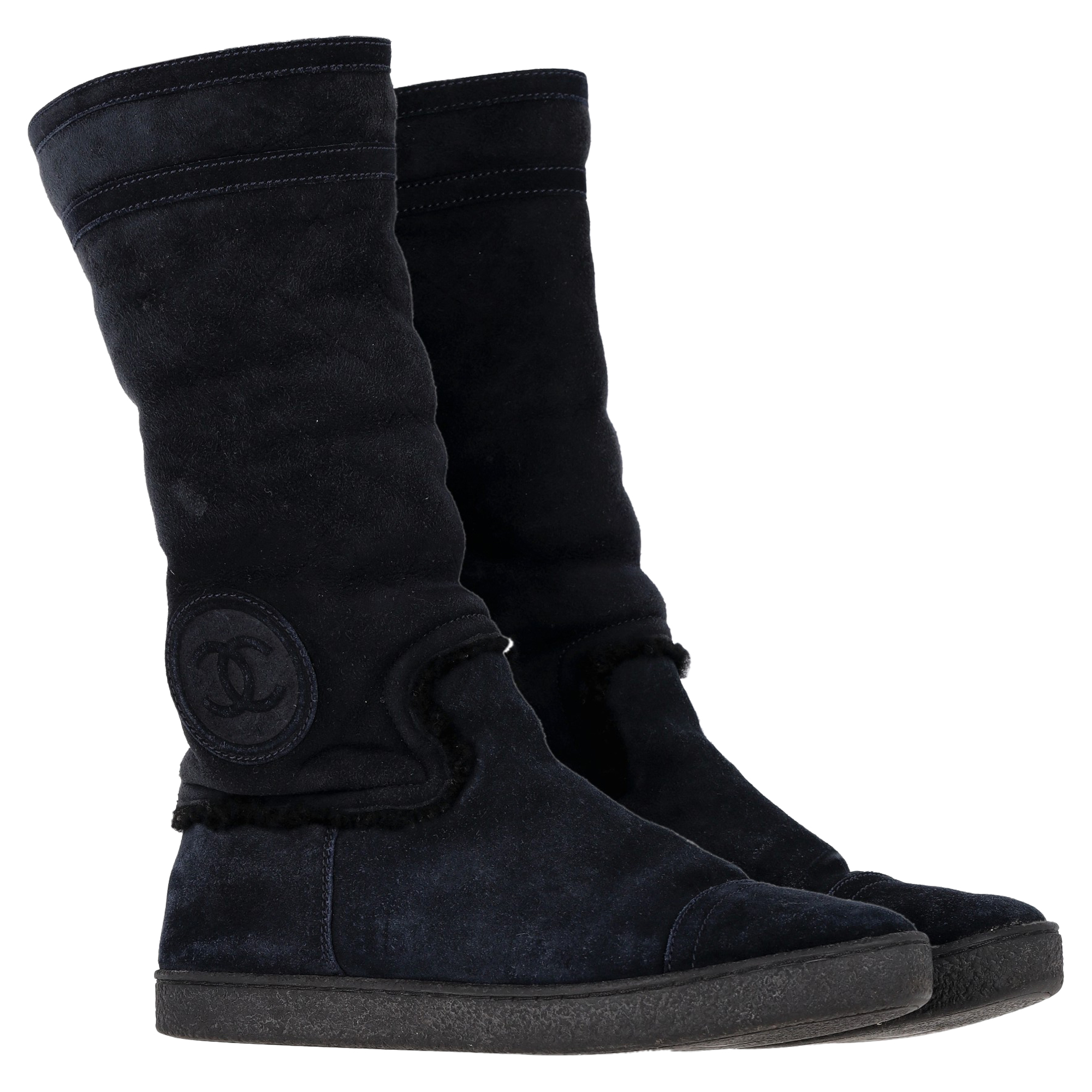 Preowned Chanel Navy CC Logo Shearling Boots Size 36 black fur/raccoon fur