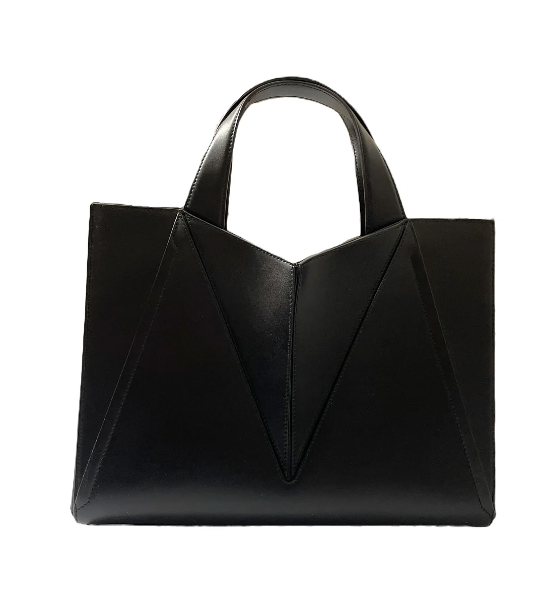 Cushnie et Ochs Black Leather Shoulder Bag