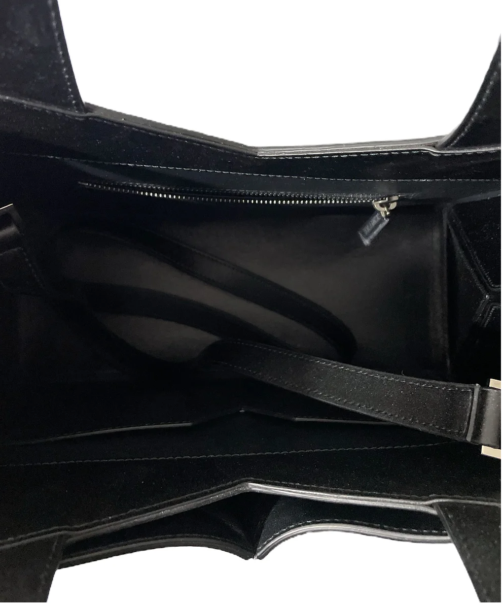 Cushnie et Ochs Black Leather Shoulder Bag