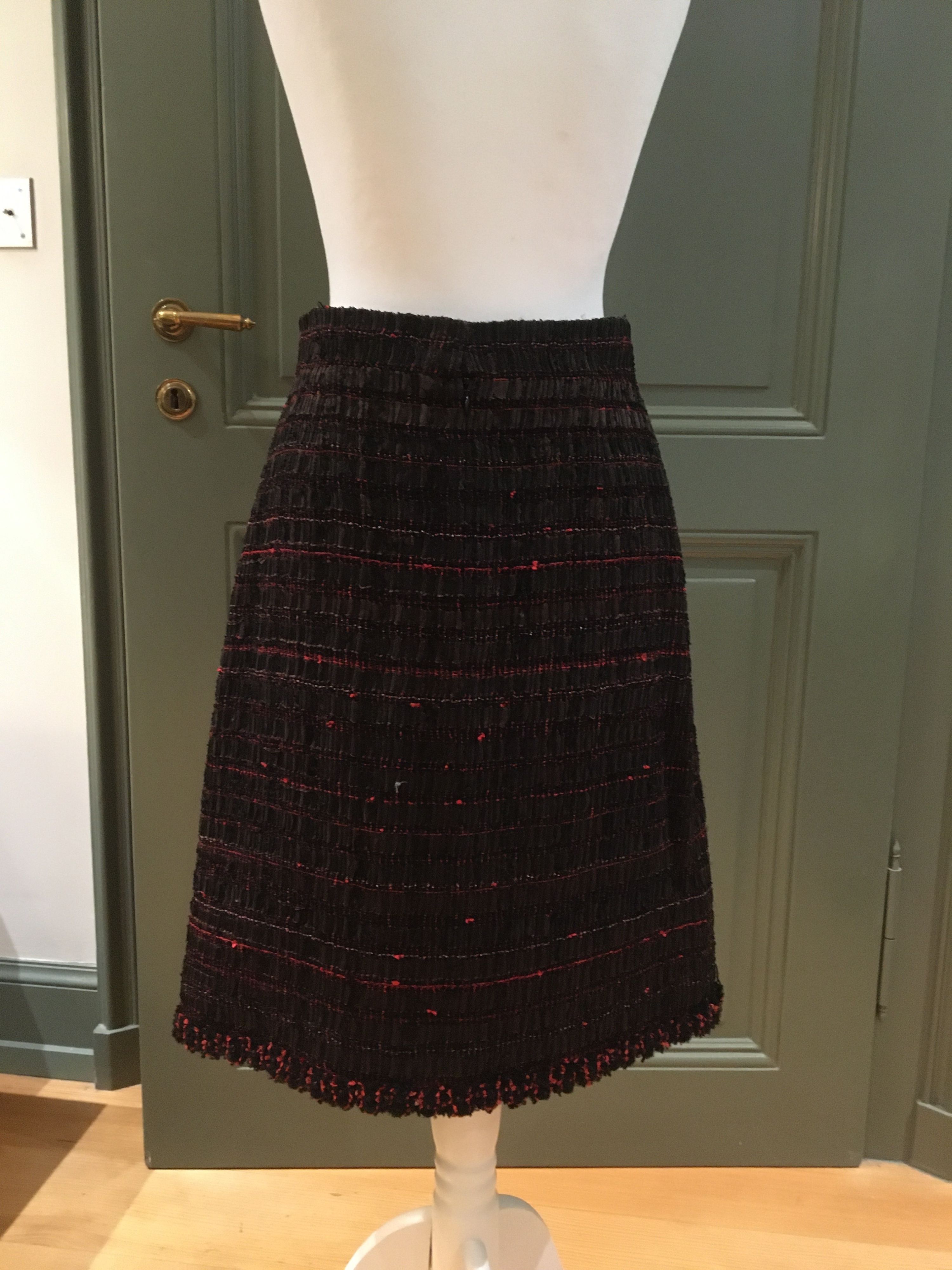 Preowned Chanel Multicoloured Tweed Skirt Size S brown, red, white mixed