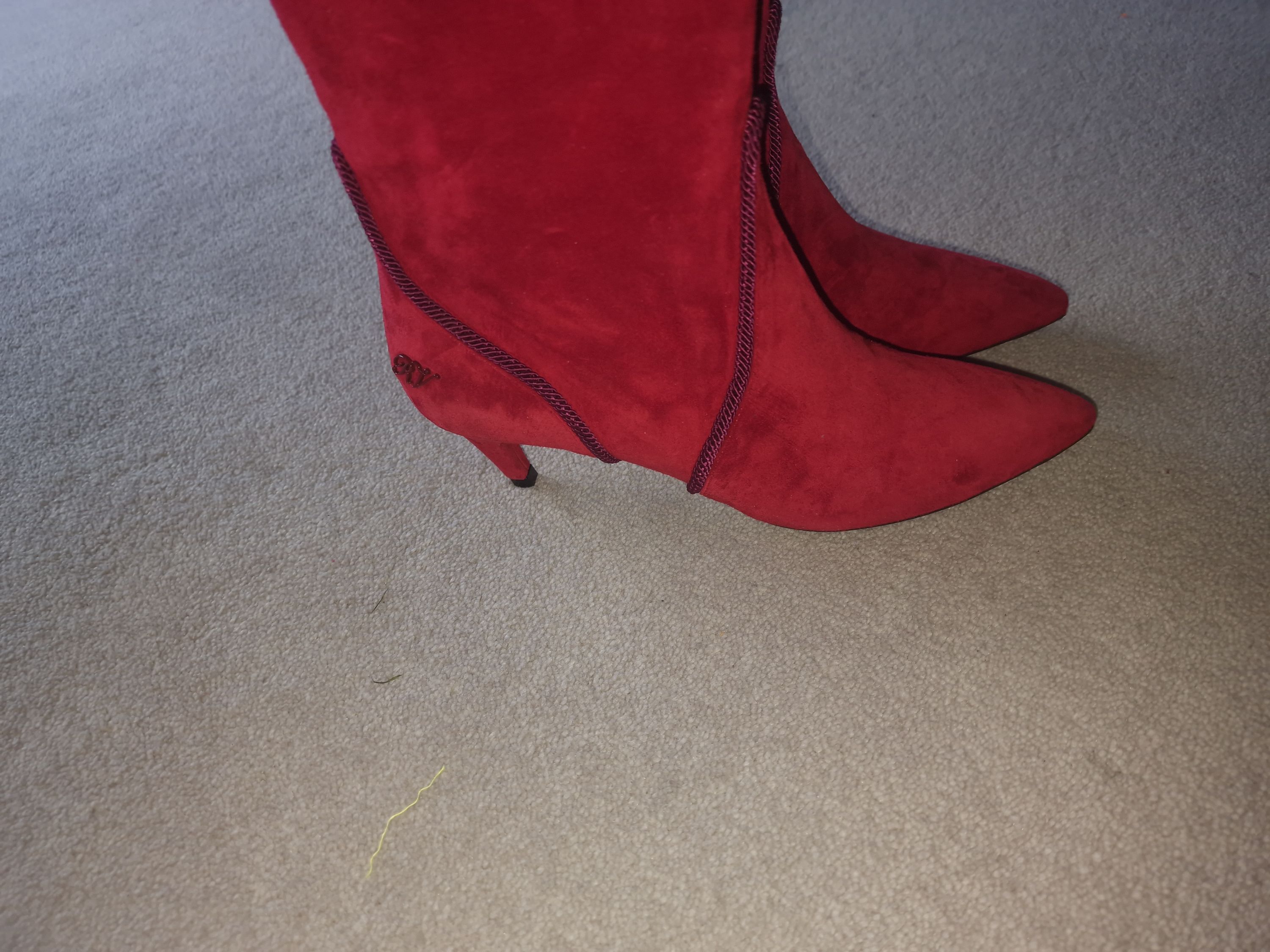 Preowned Roger Vivier Red Suede Kitten Heel Boots Size 38