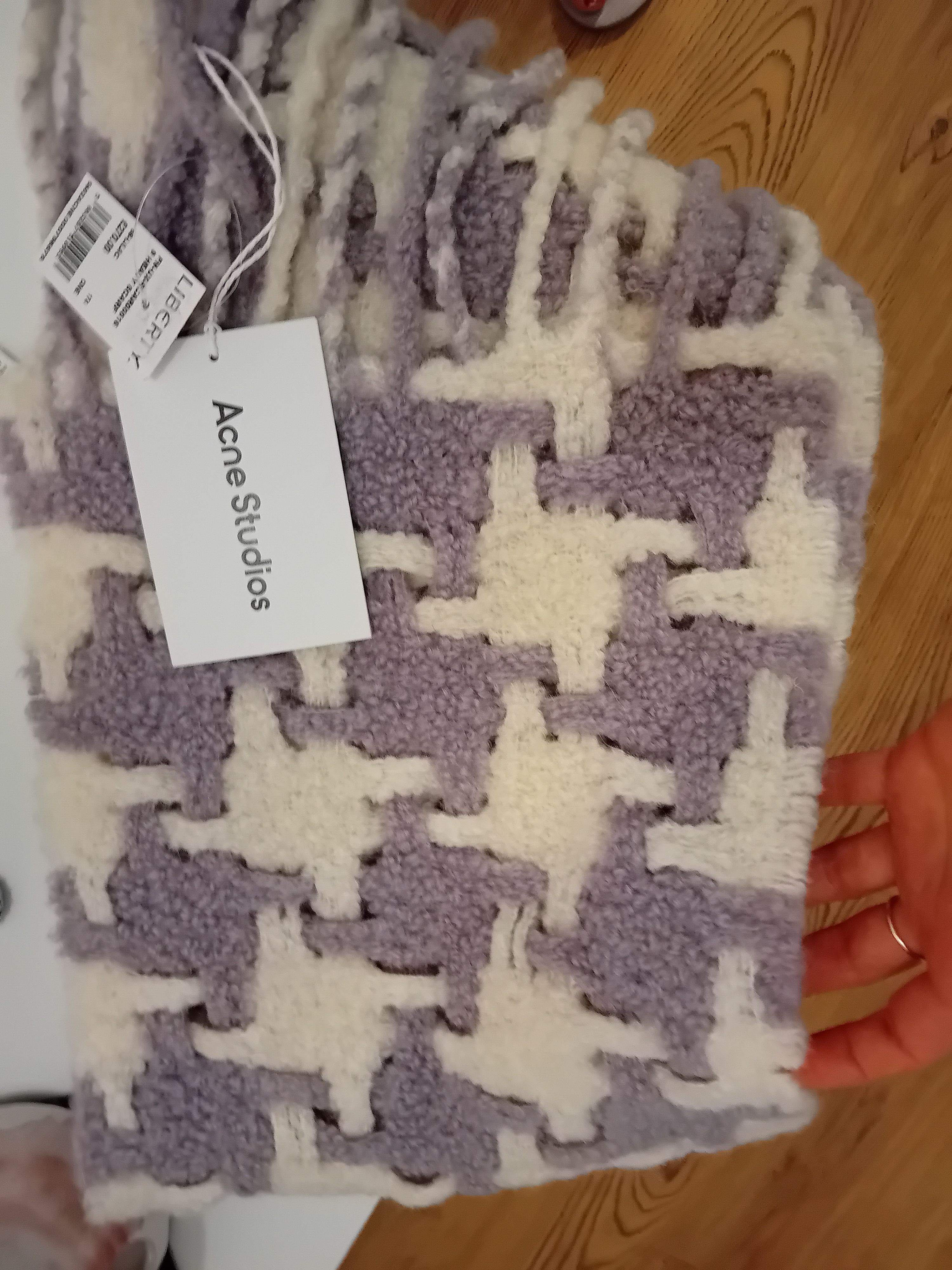 Acne Studios Lilac and Cream Houndstooth Scarf Lilac and white houndstooth pattern alpaca wool