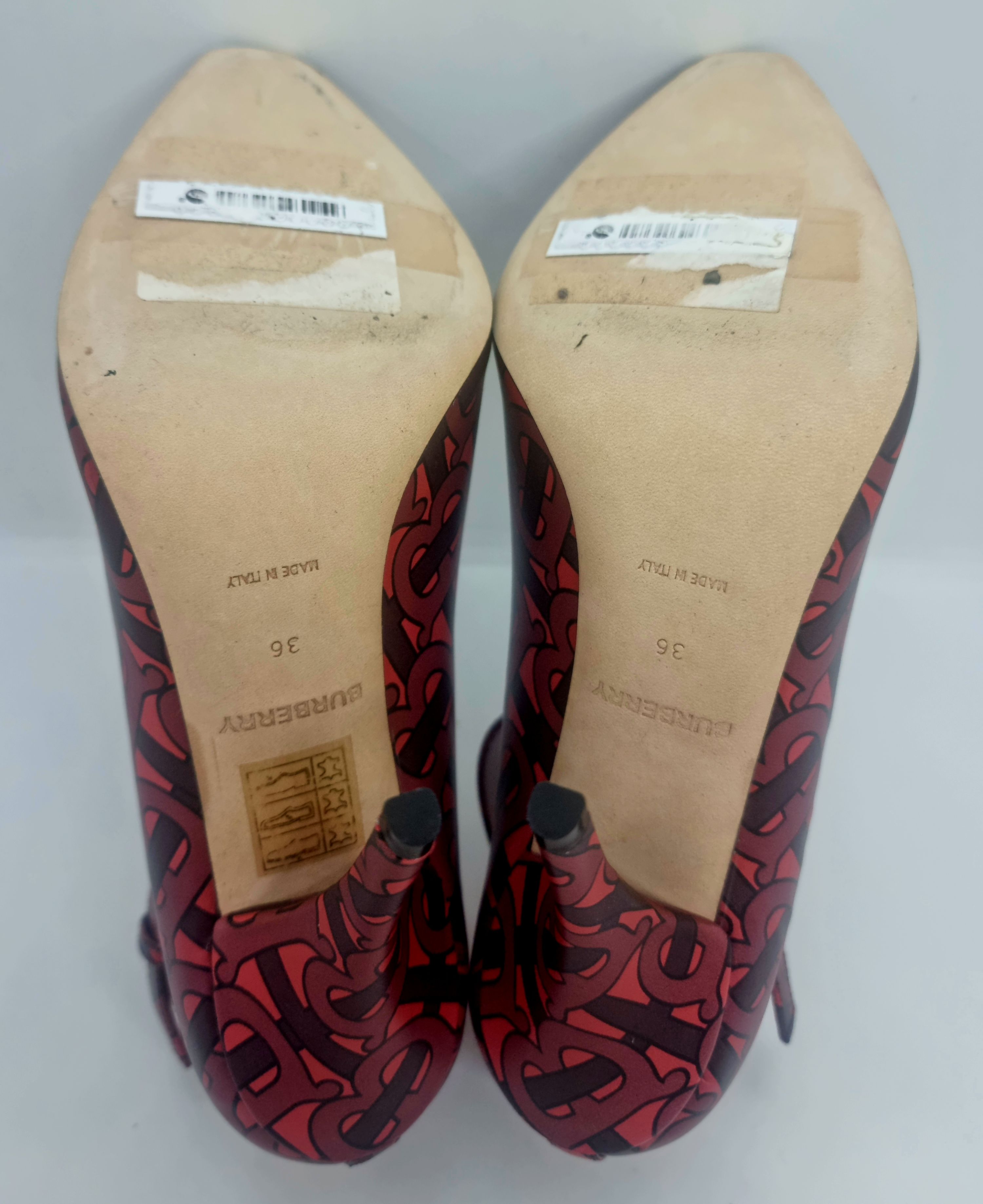 Burberry Red TB Monogram Heels Size 36 Crimson leather