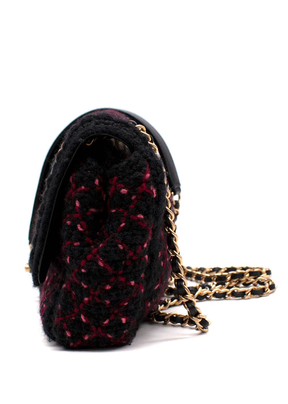 Preowned Chanel Black KnittedTweed CC turn-lock Shoulder Bag Black pink red wool