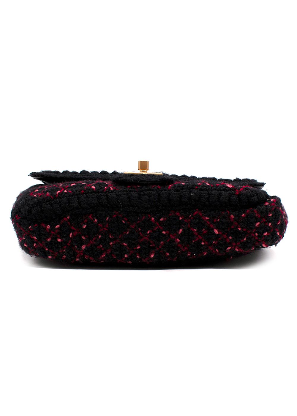 Preowned Chanel Black KnittedTweed CC turn-lock Shoulder Bag Black pink red wool