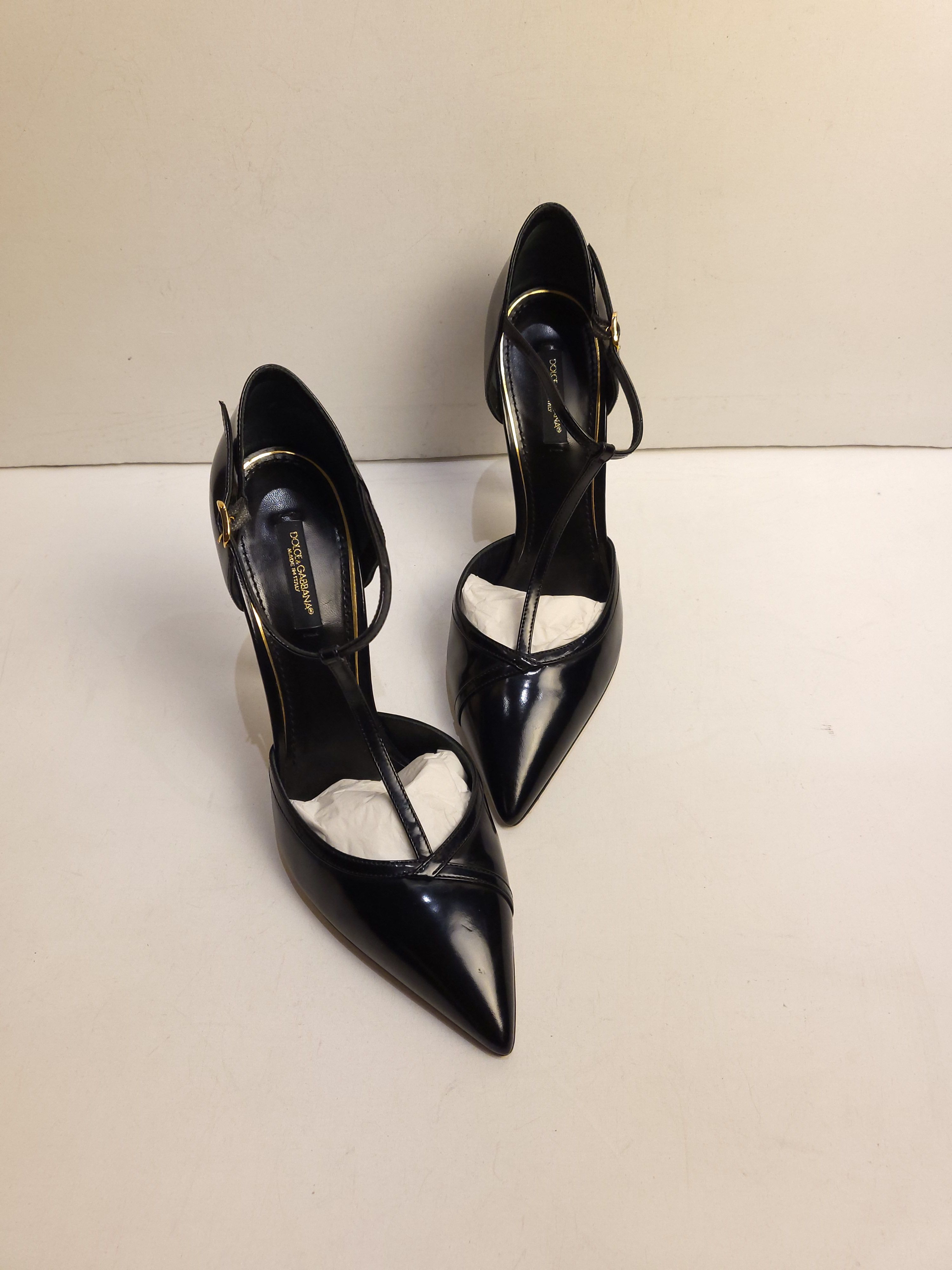 Preowned Dolce  Gabbana Black leather ankle strap heeled pumps Size 38