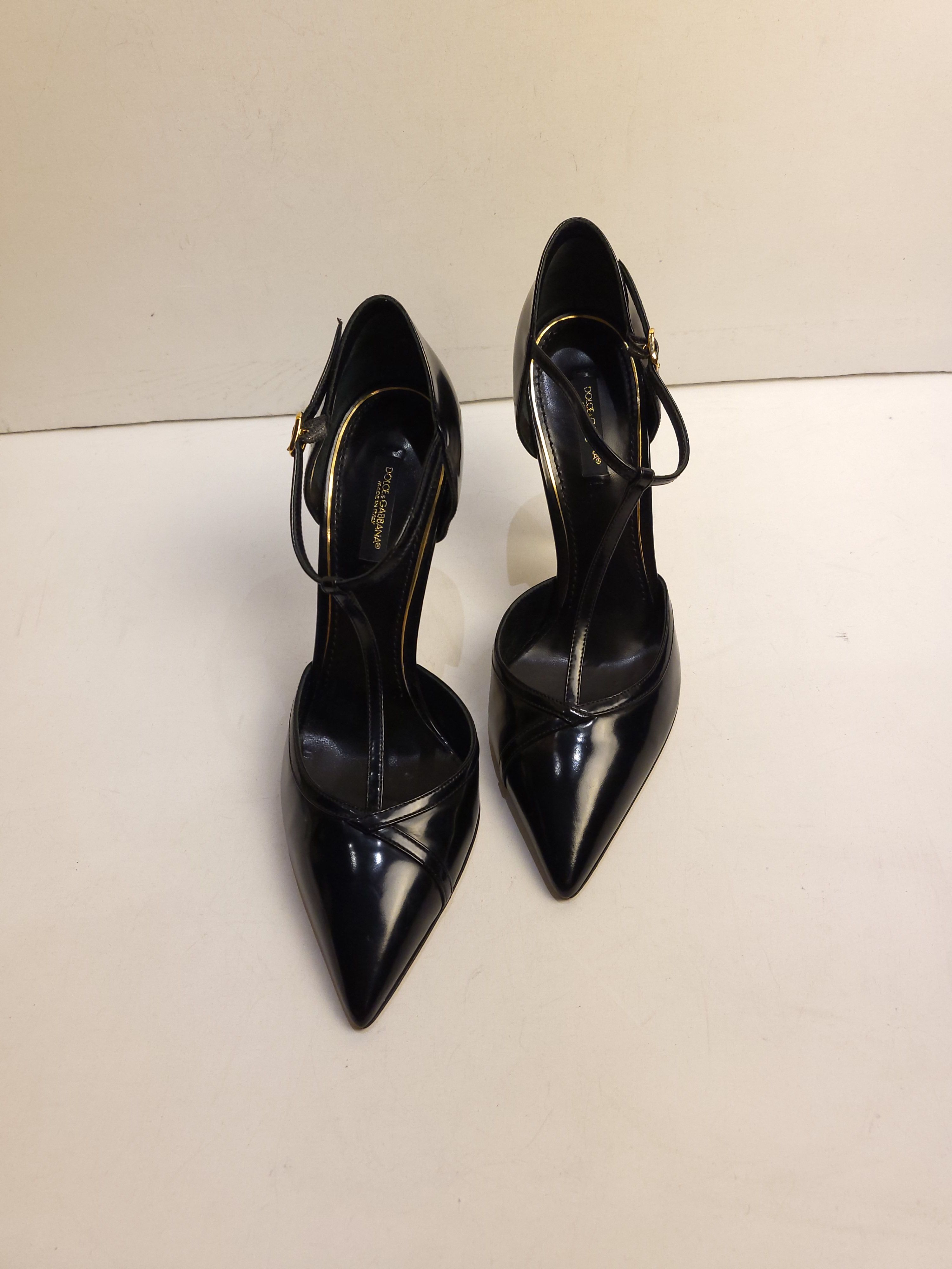 Preowned Dolce  Gabbana Black leather ankle strap heeled pumps Size 38