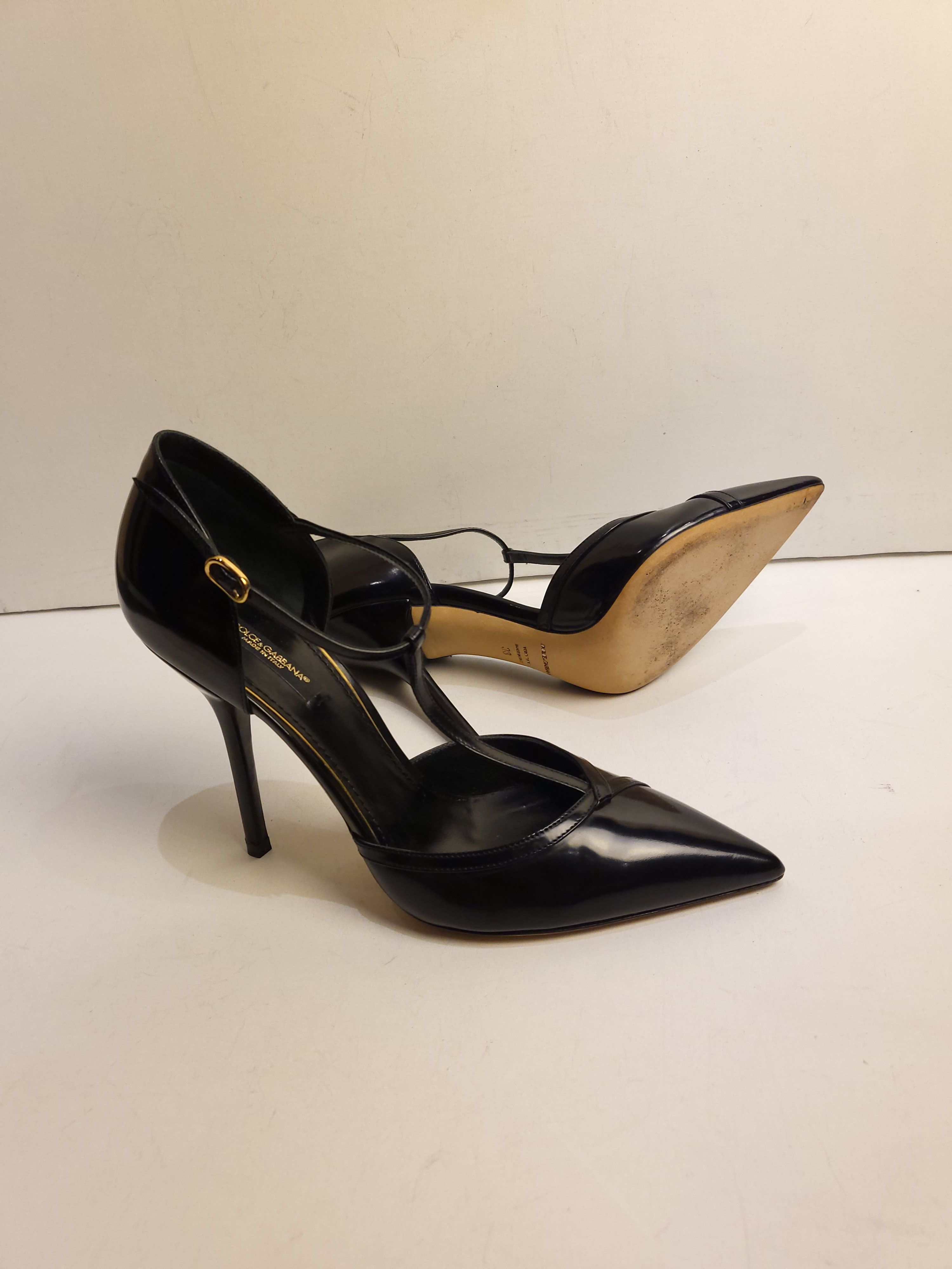 Preowned Dolce  Gabbana Black leather ankle strap heeled pumps Size 38