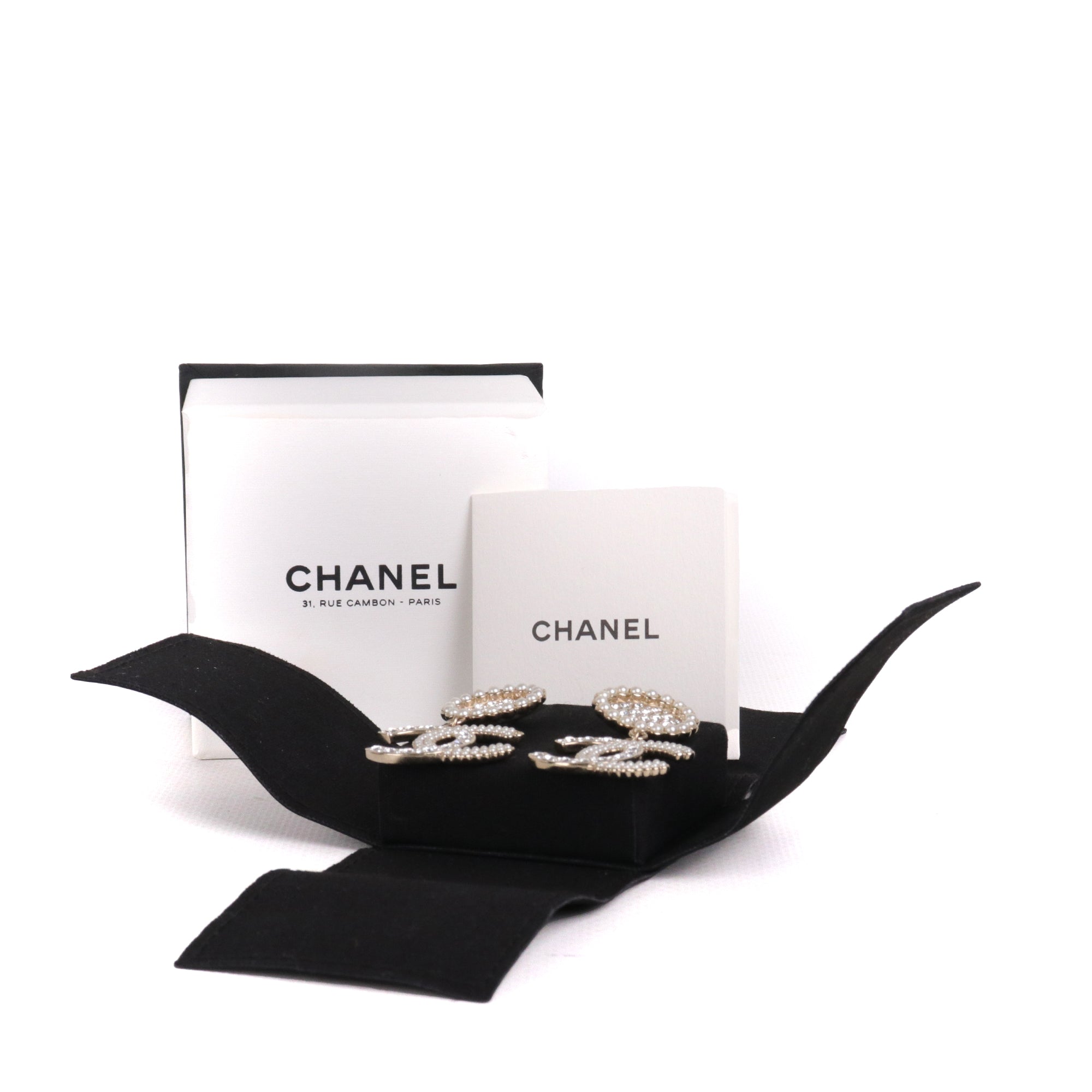 CHANEL Earrings CC