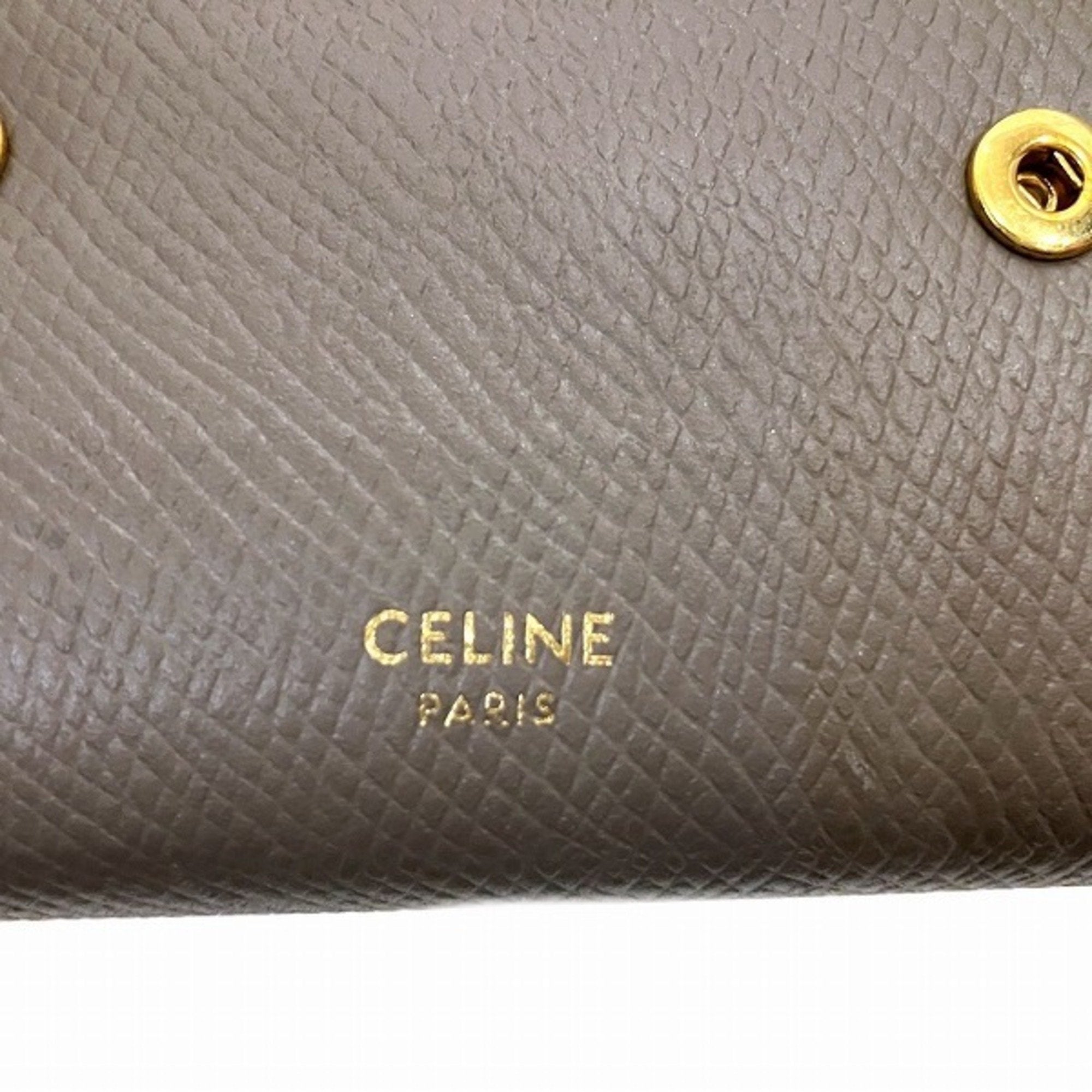 Céline Tri-Fold