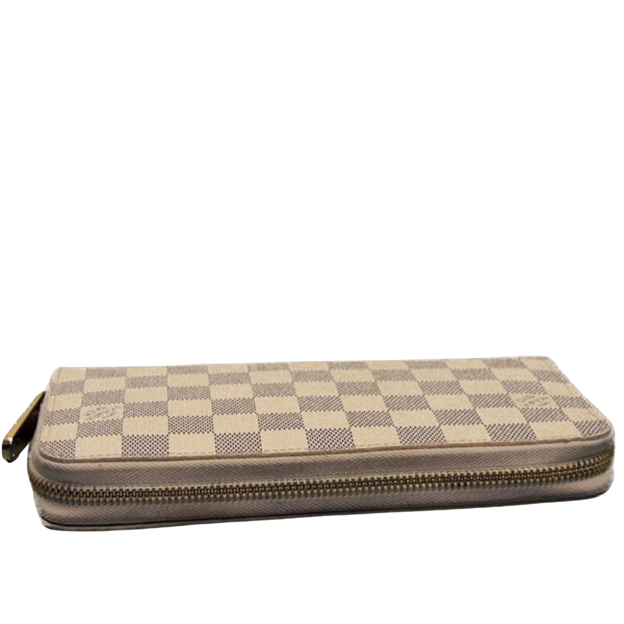 Louis Vuitton Zippy wallet