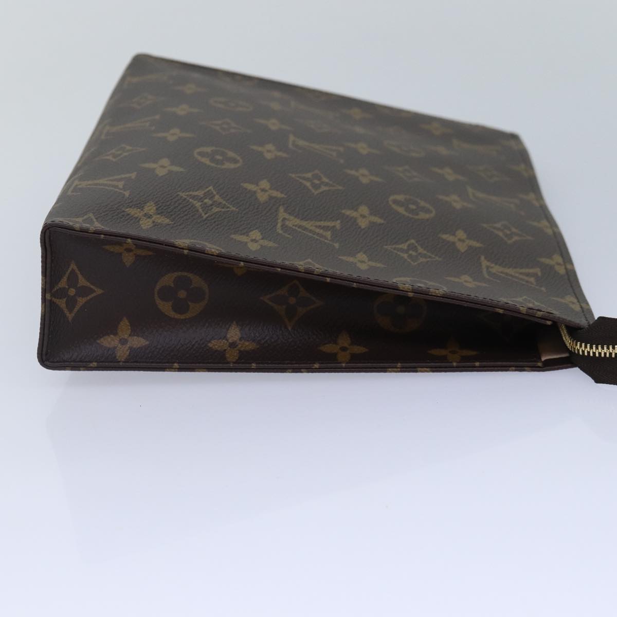 Louis Vuitton Poche Toilette