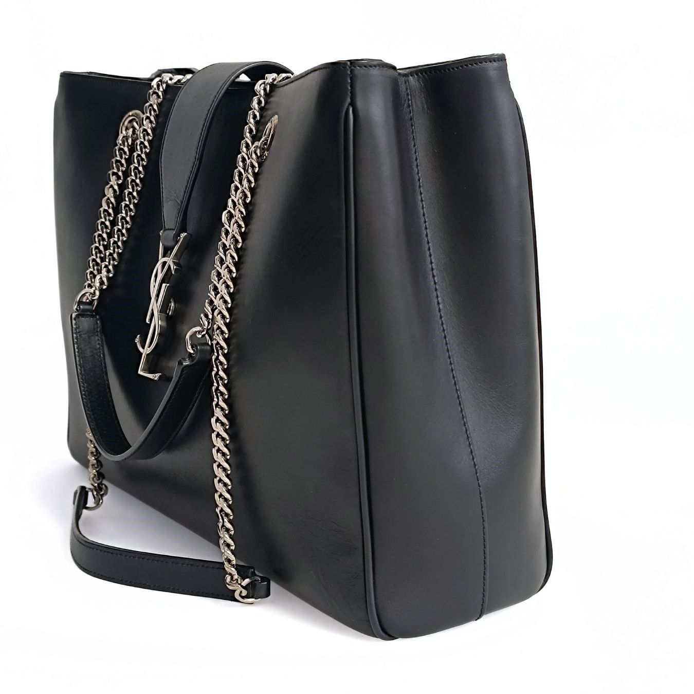 Saint Laurent Saint Laurent Cassandra shoulder bag in black leather - '10s