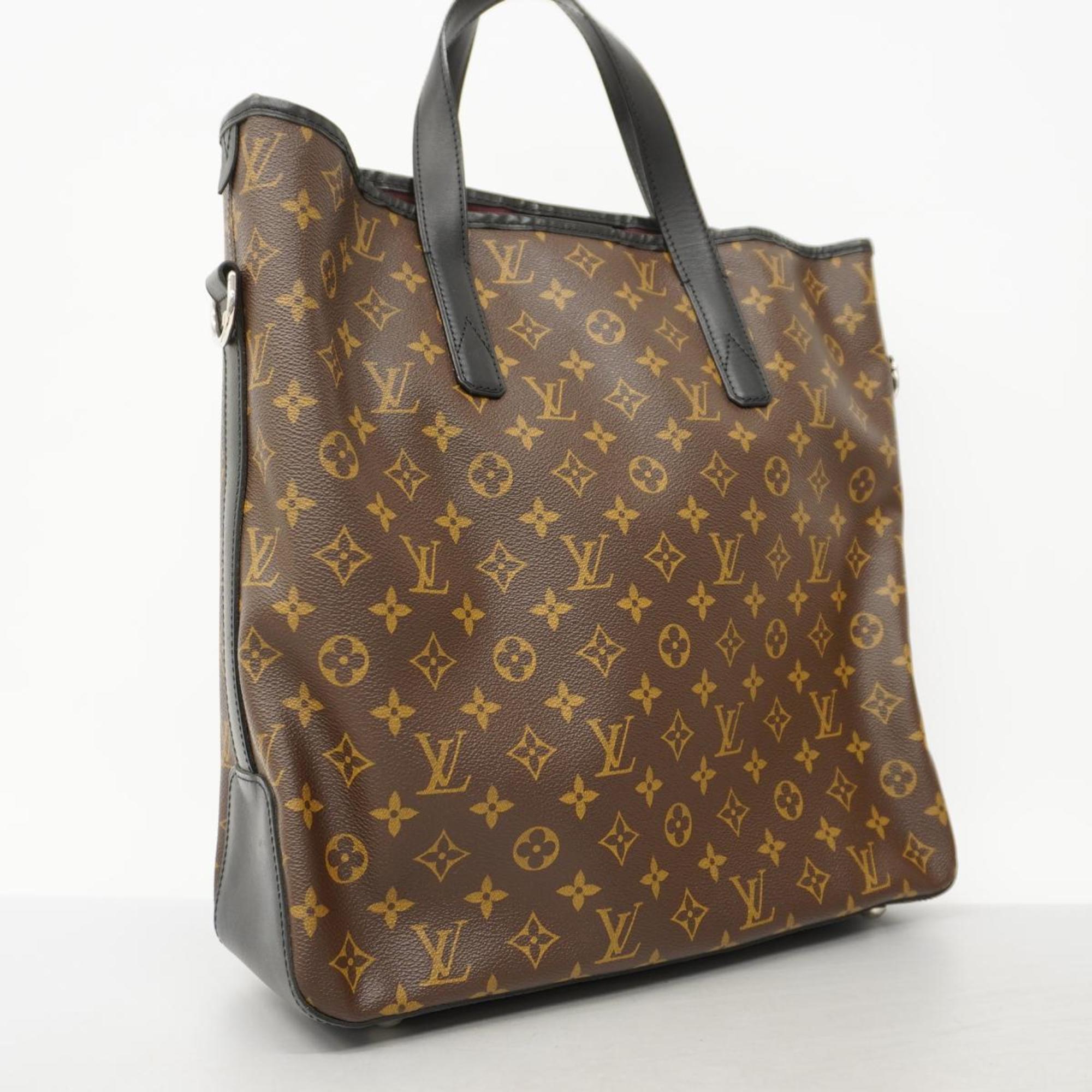 Louis Vuitton Davis