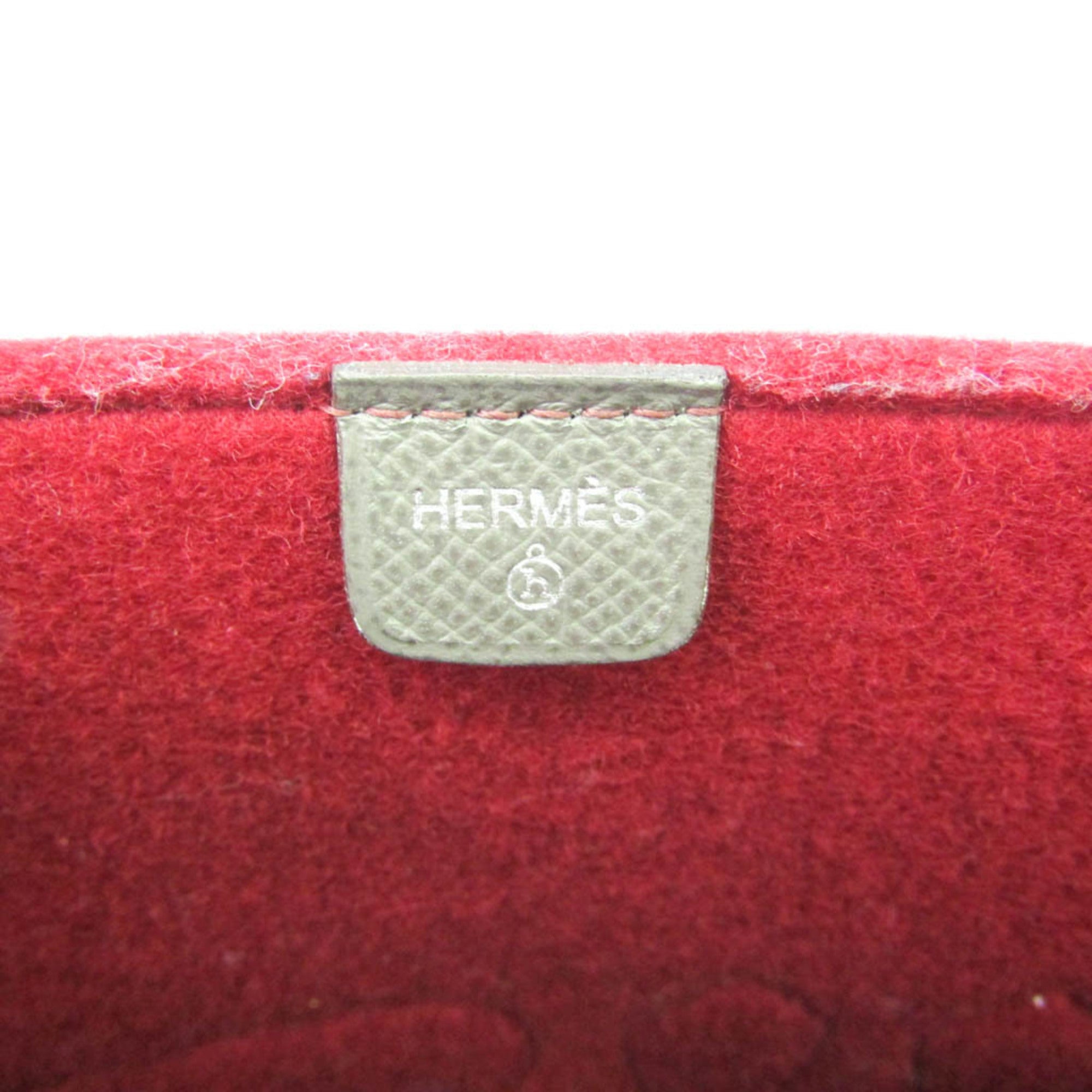 Hermès --