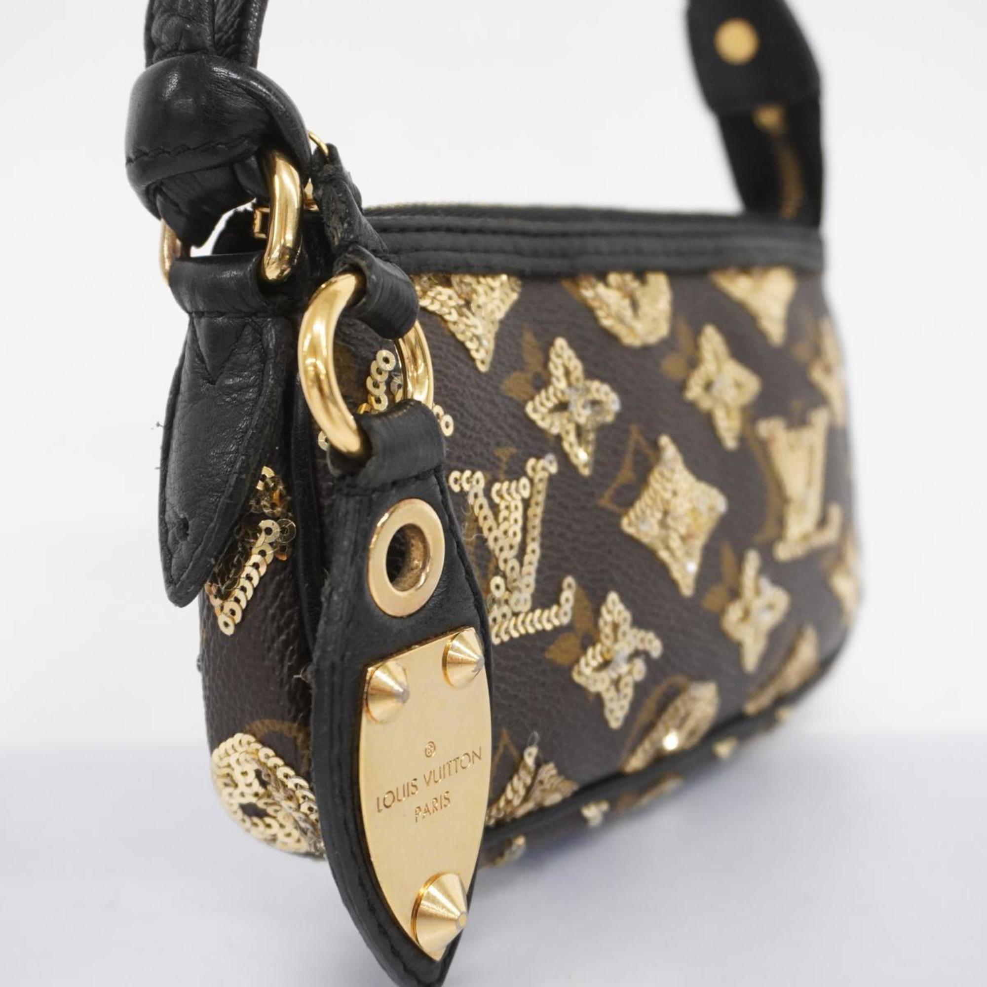 Louis Vuitton Pochette Accessoire