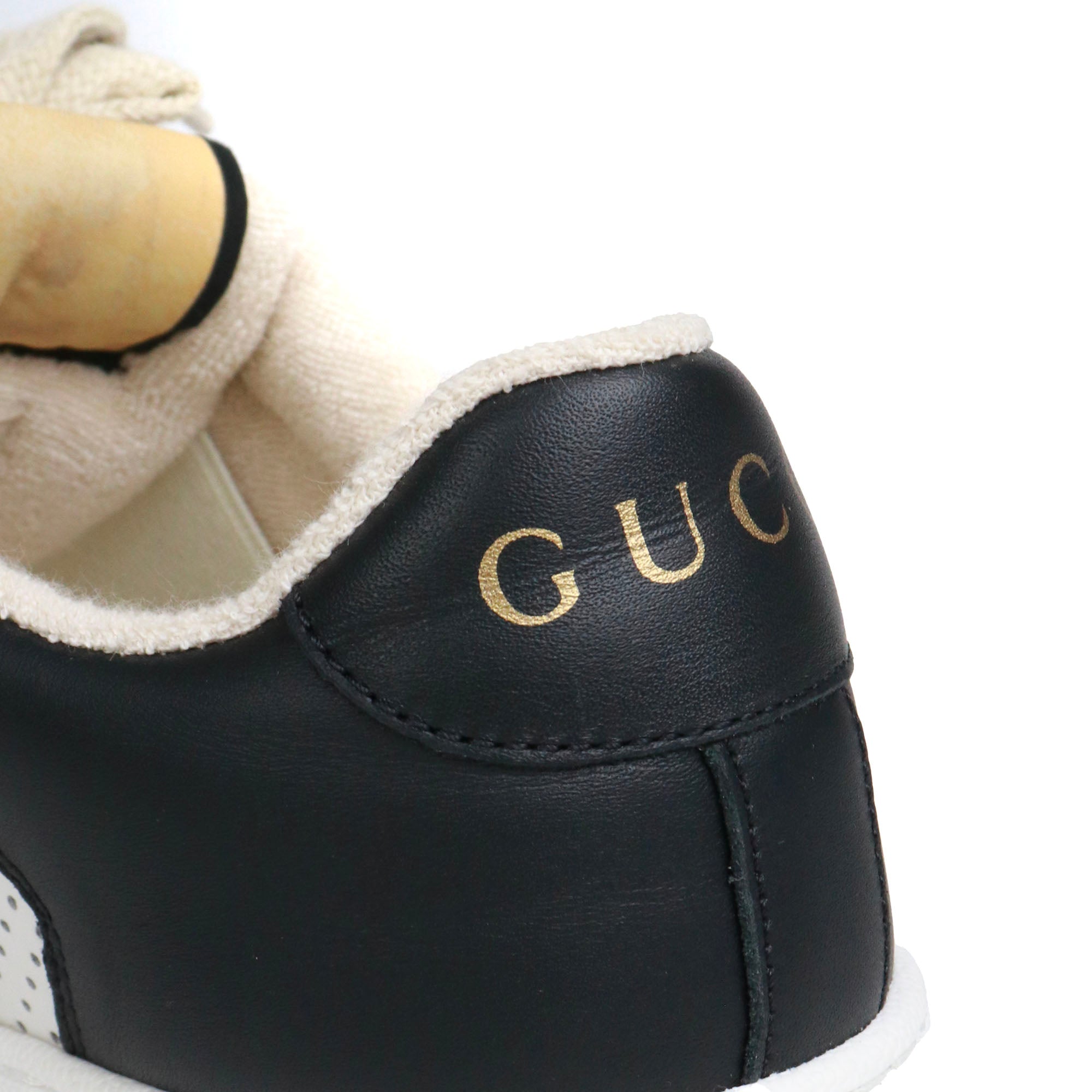 GUCCI Trainers Screener