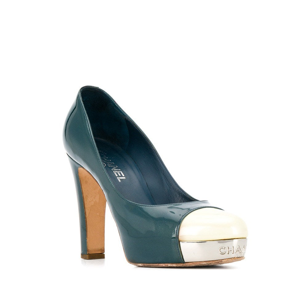 Chanel Bicolor Patent Leather Pumps - '00s