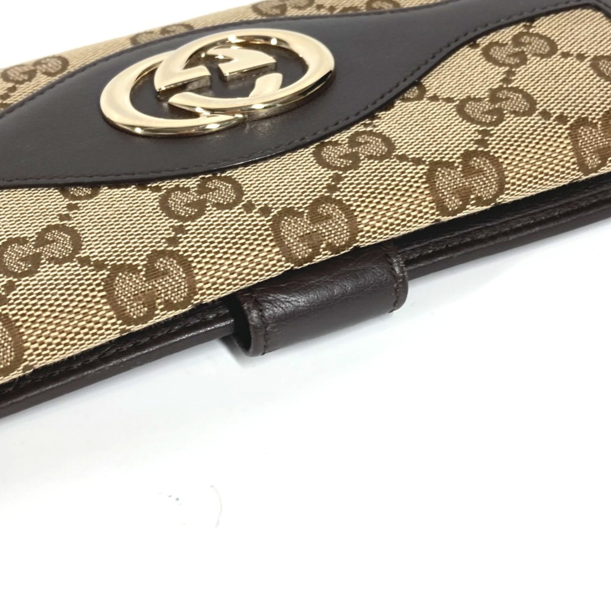 Gucci GG canvas