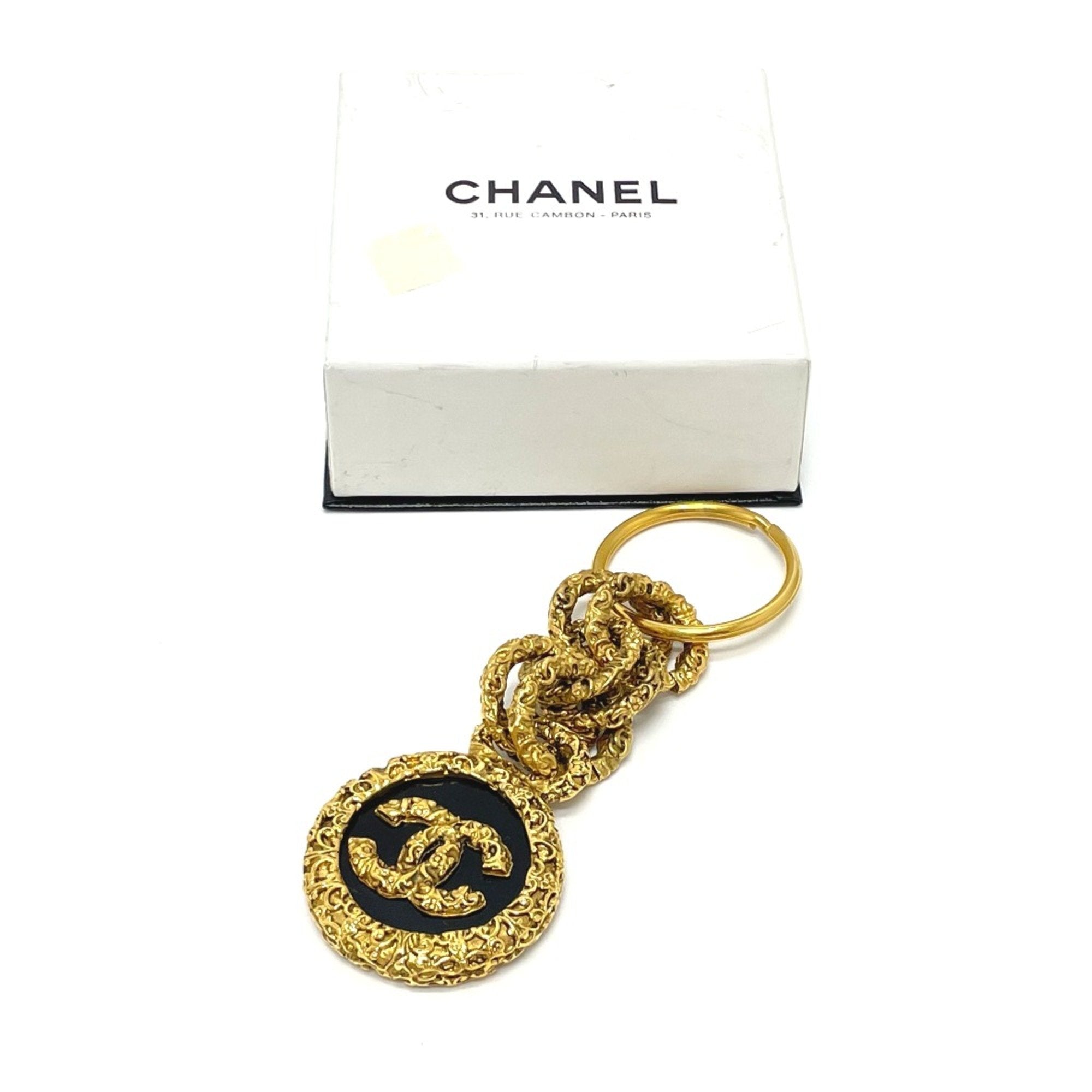 Chanel Logo CC