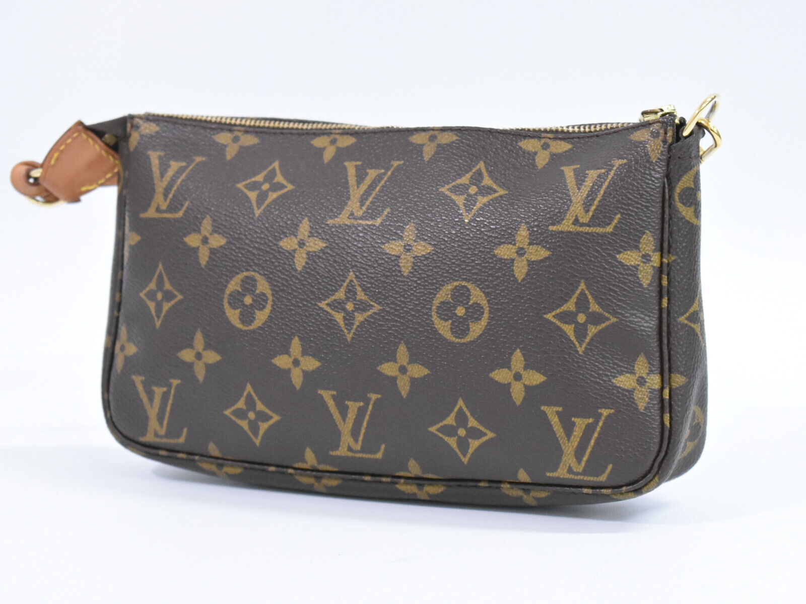 Louis Vuitton Pochette Accessoire