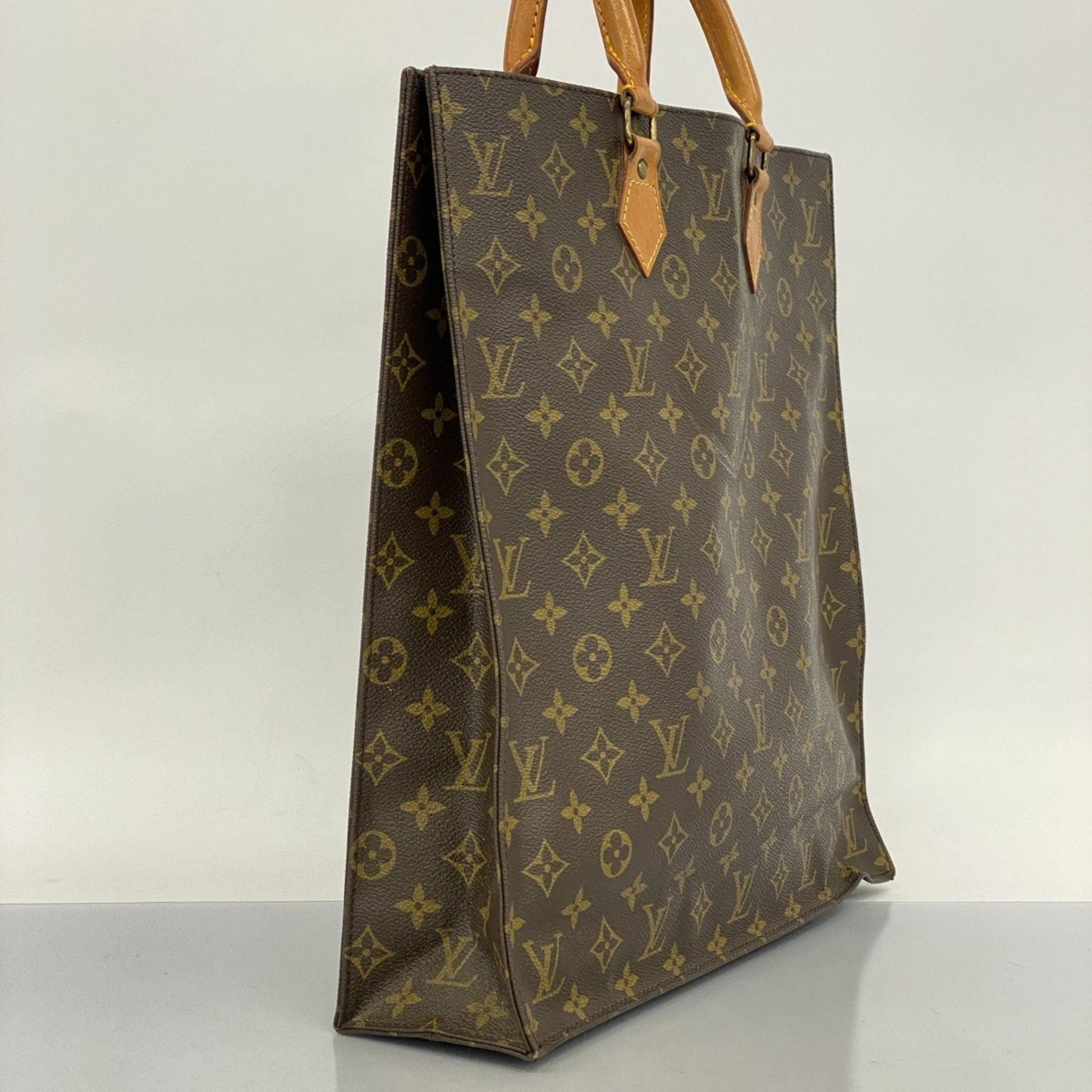 Louis Vuitton Sac Plat