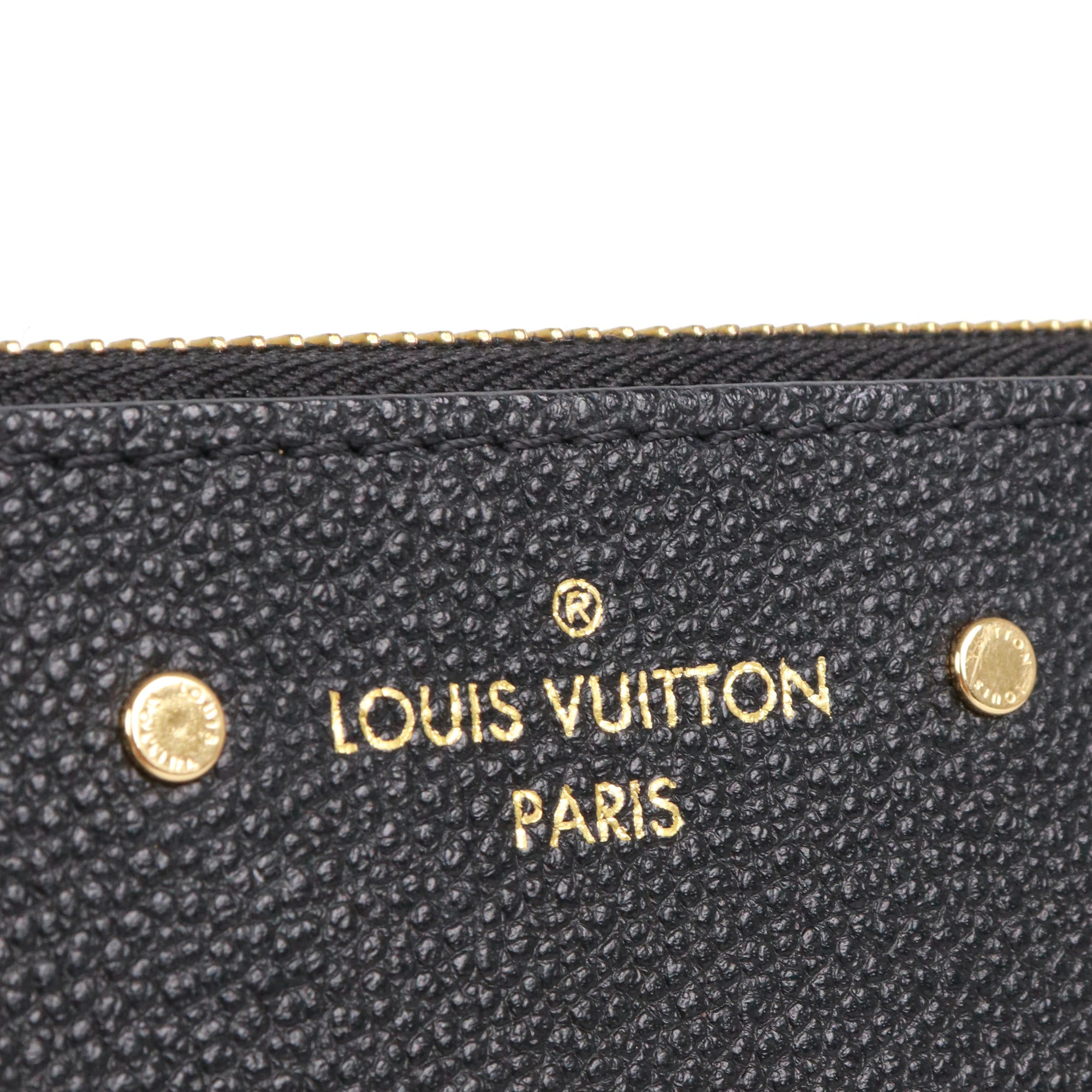 LOUIS VUITTON Clutch bags