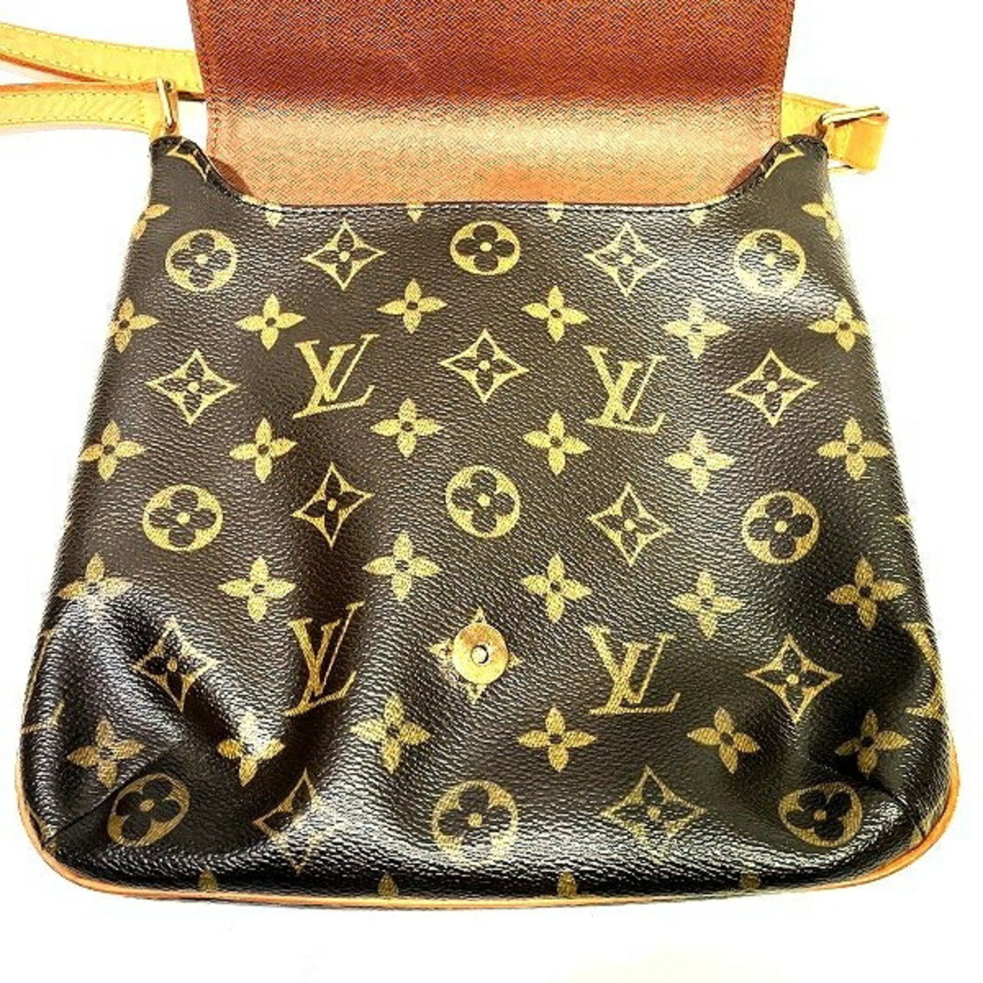 Louis Vuitton Musette