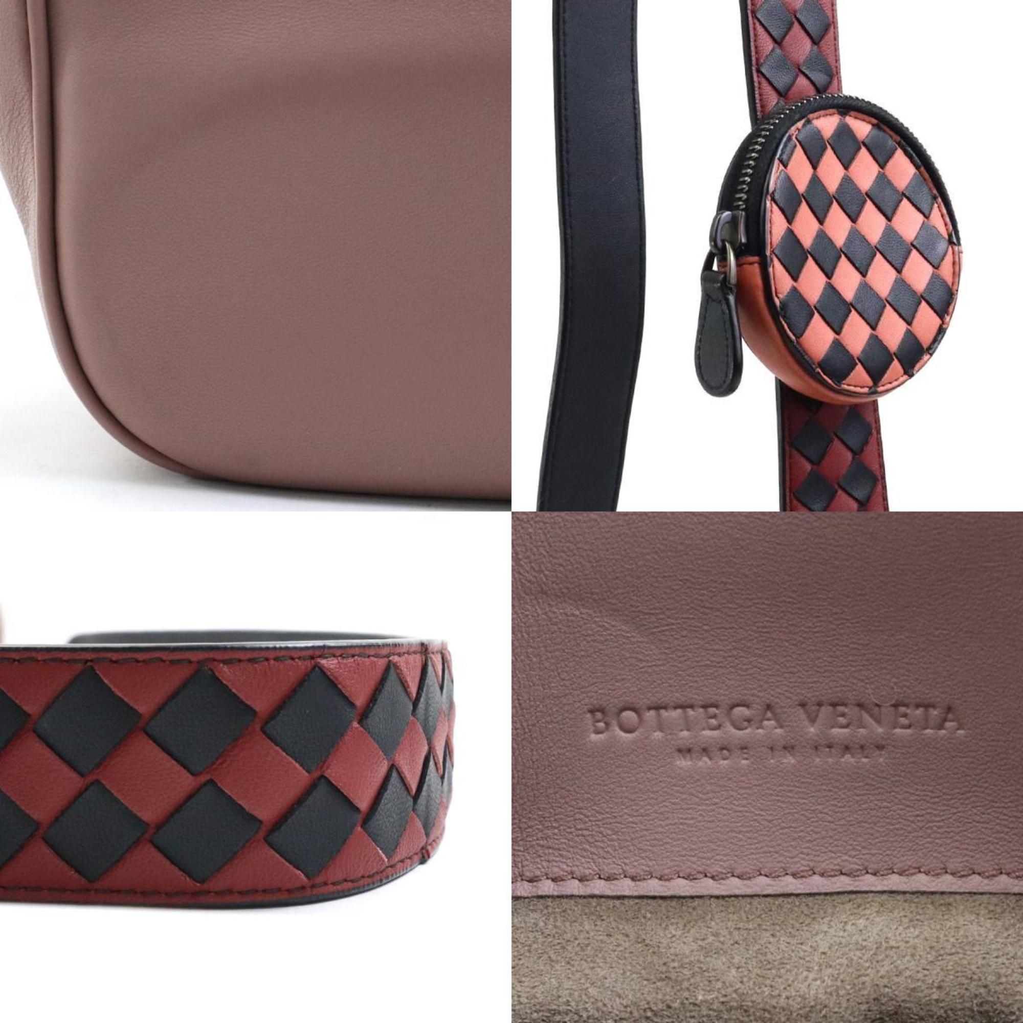 Bottega Veneta --