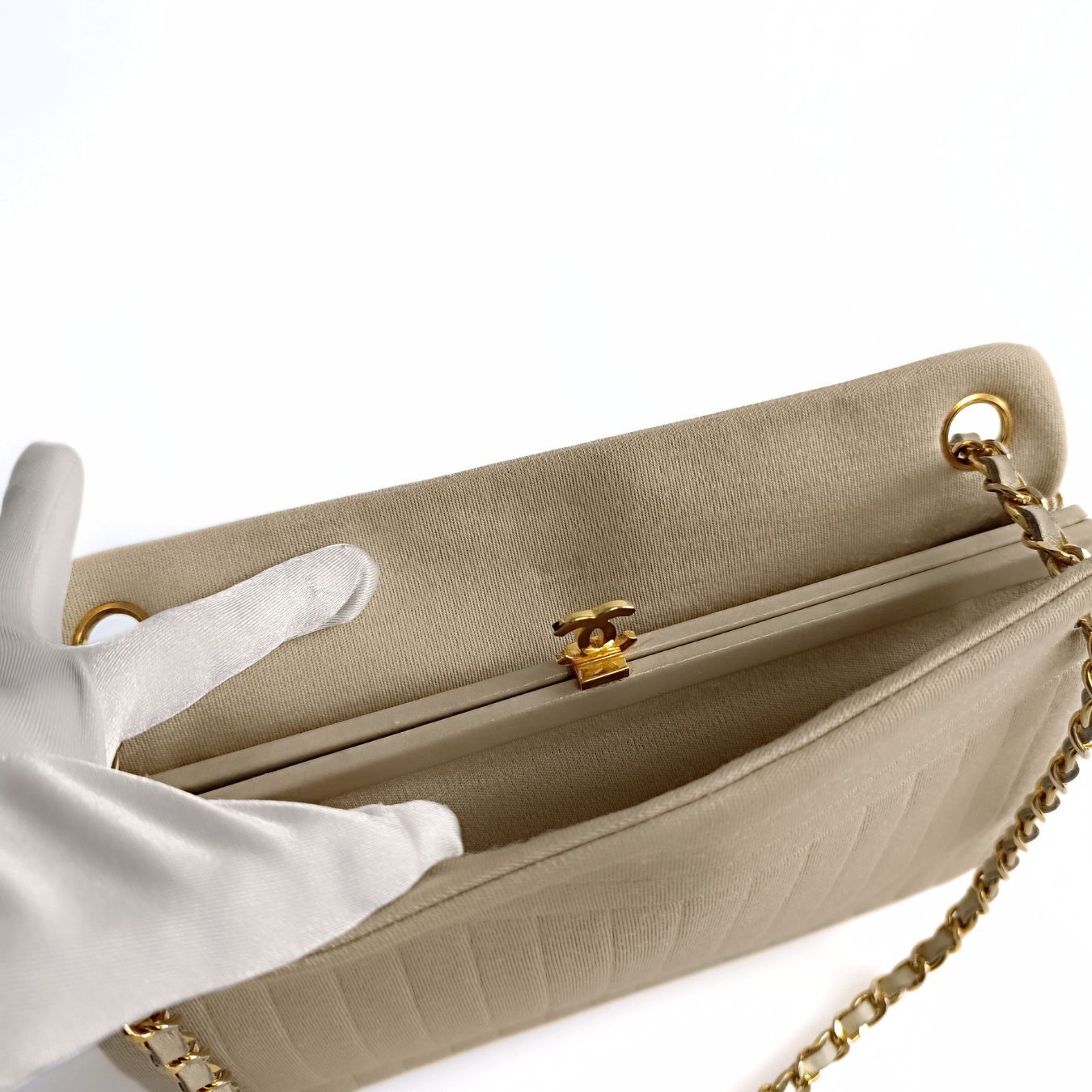 Chanel Chanel vintage shoulder bag in beige cotton - '10s