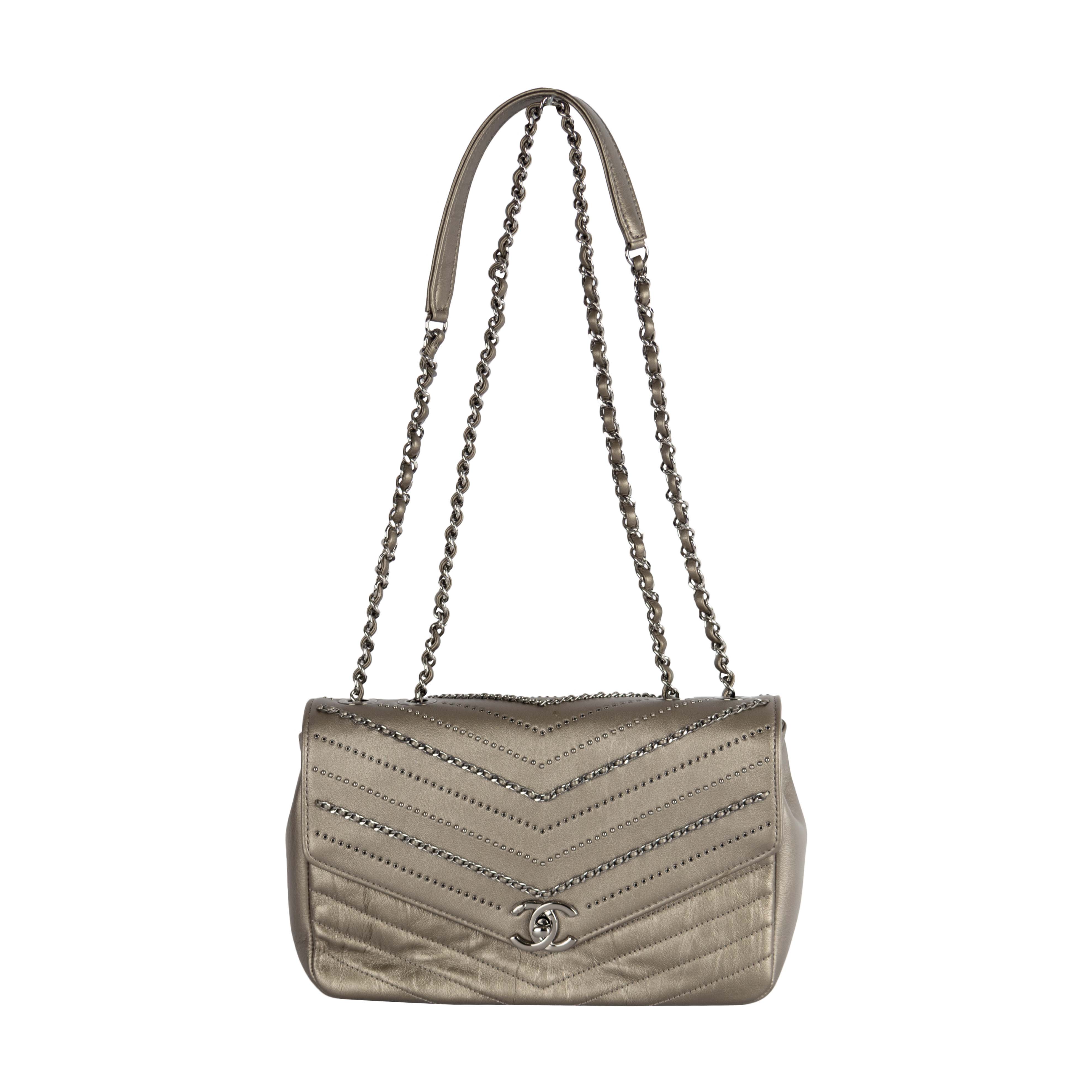 Chanel Embellished 'Chain Sequins' Chevron Flap Bag - '10s